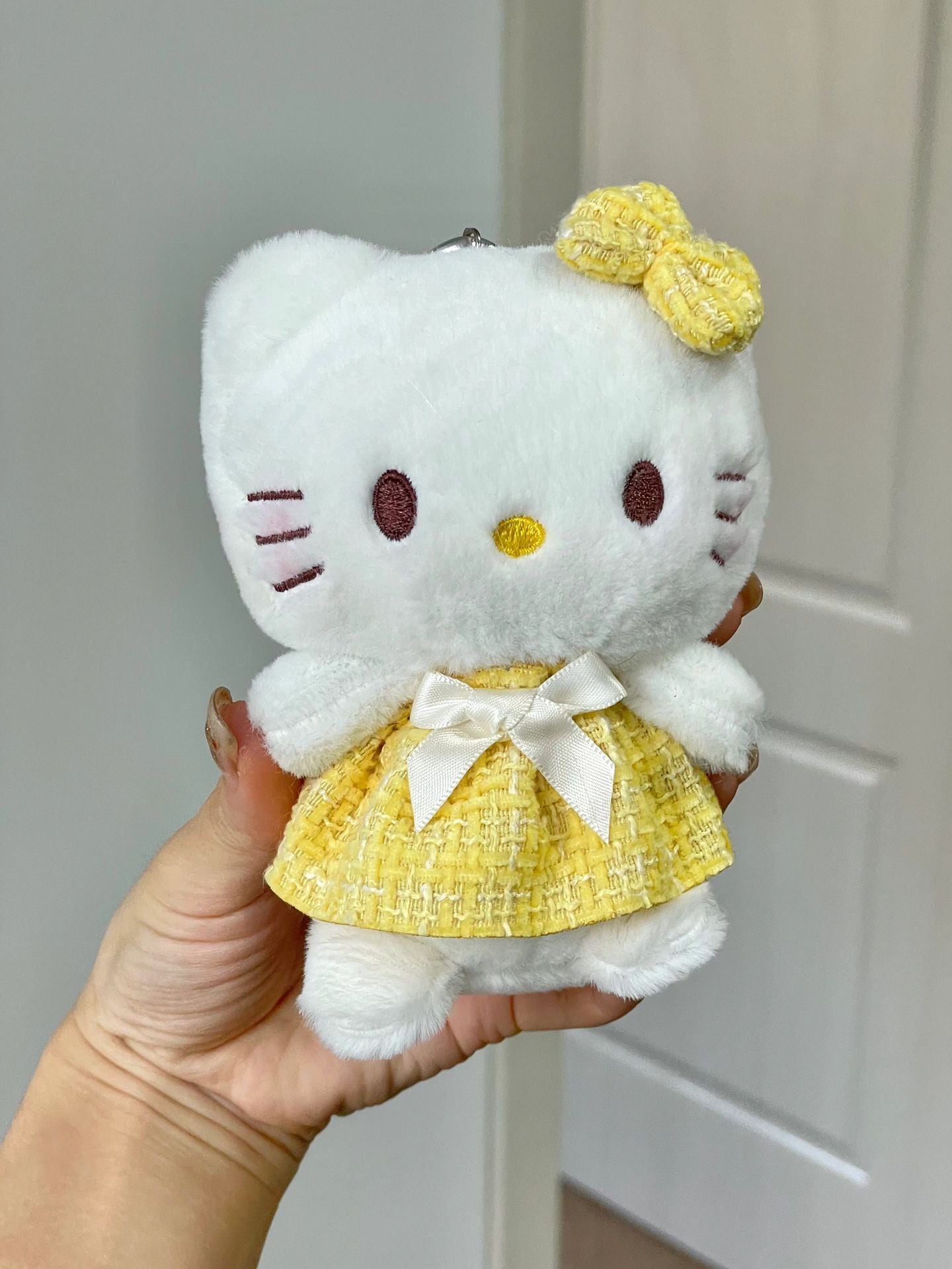 Pink Skirt hellokitty plush keychain