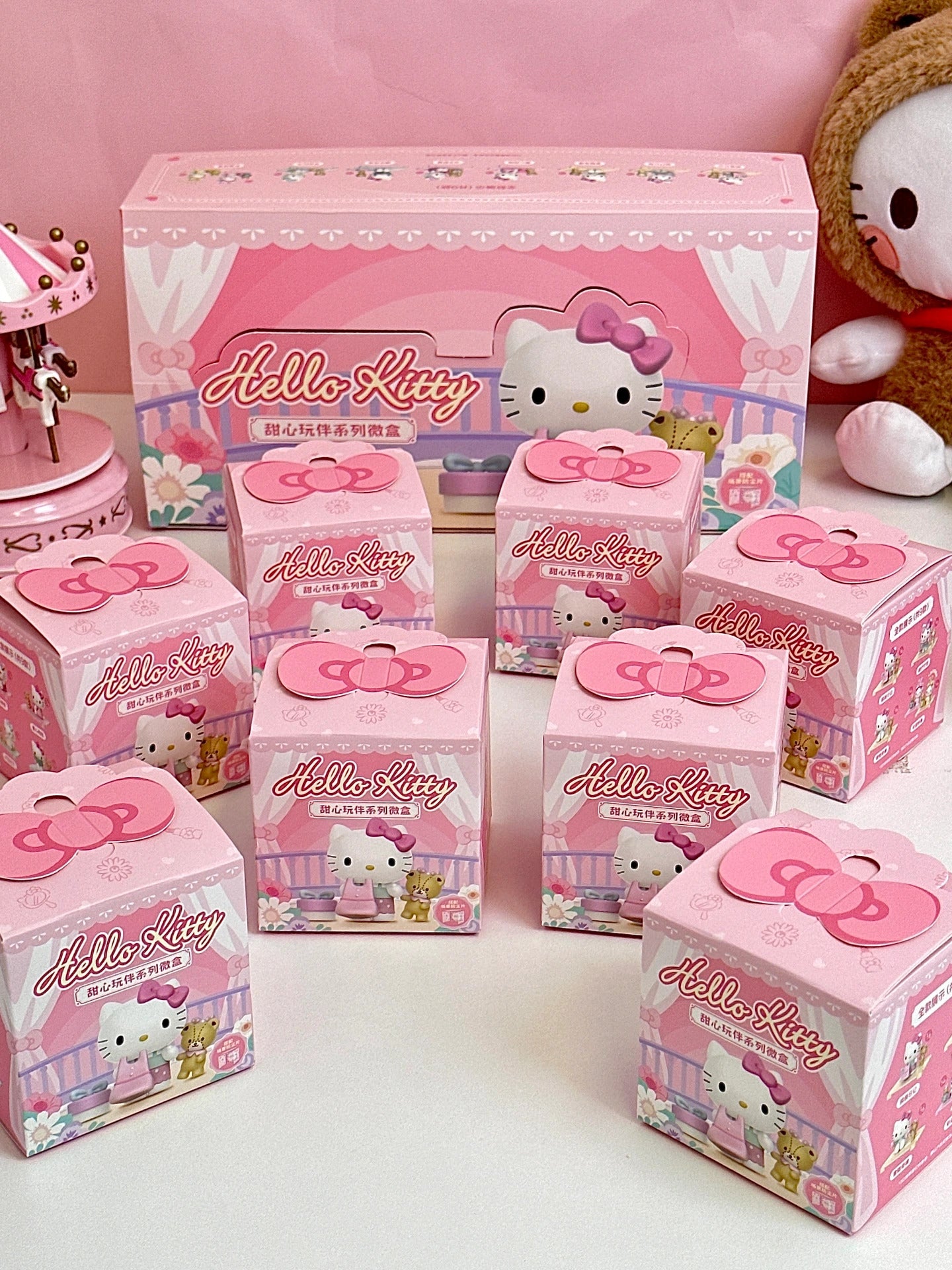 Hellokitty Sweetheart Playmates Blind Box Figures