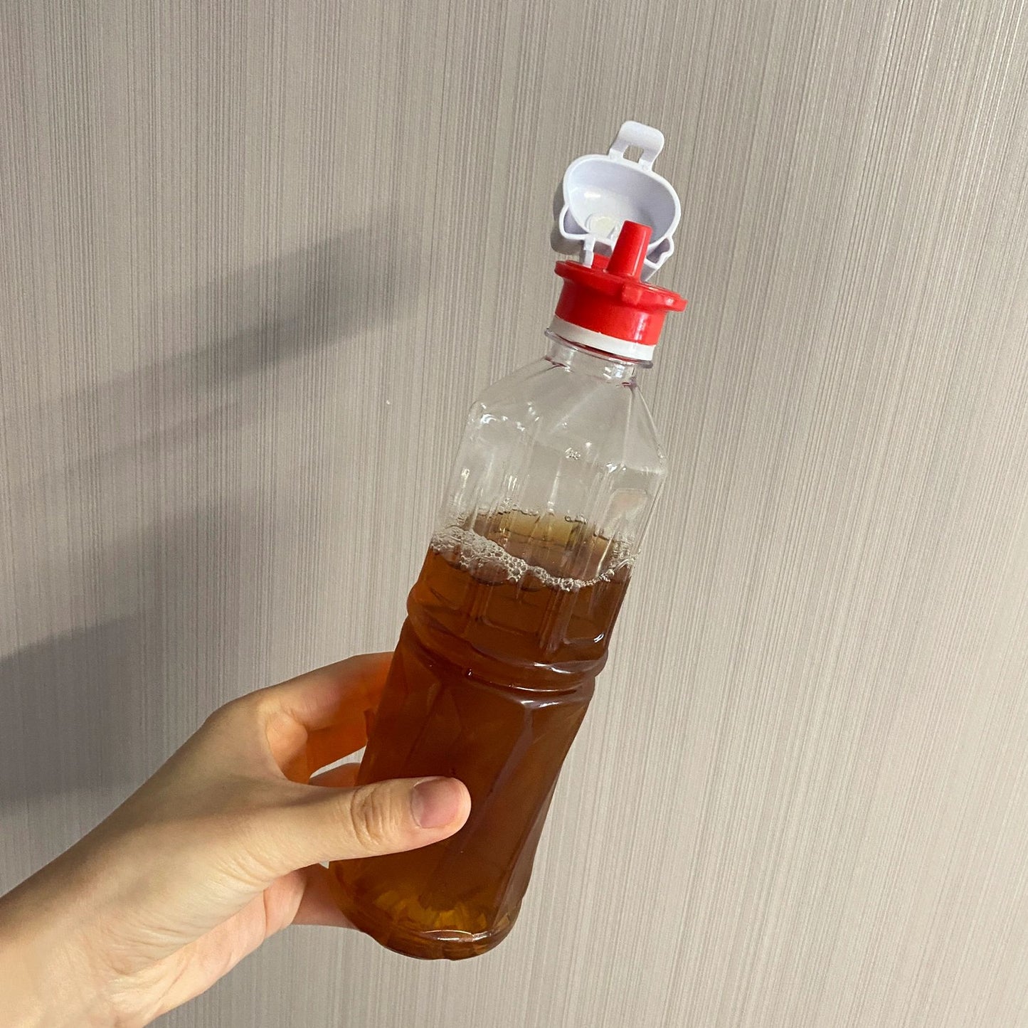 Sanrio Hello Kitty Water Bottle Cap with Straw