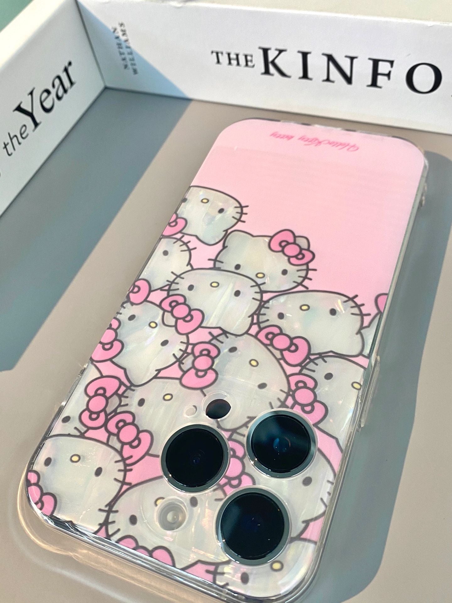 Hellokitty Glitter Pearly-Lustre Shell Pattern Phone Case Compatible with iPhone