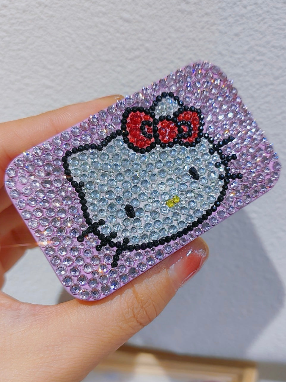 Hellokitty Handmade Rhinestone Iron Box