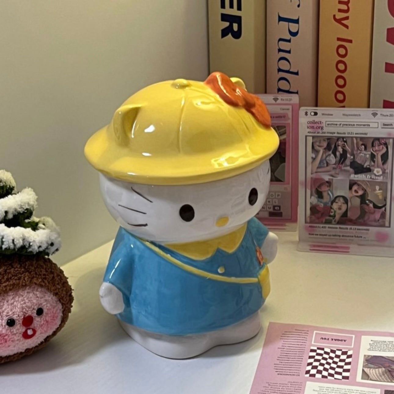 Hello Kitty Shaped Mug Cute Ceramic Coffee Mug with Lid