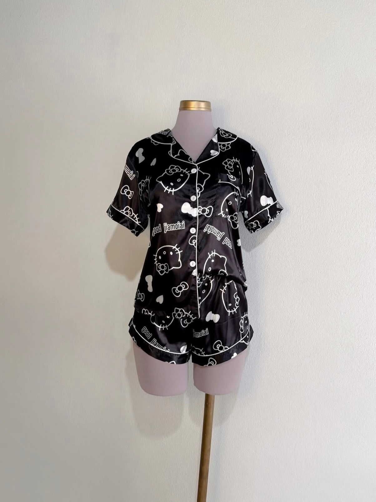 Sanrio Womens Silk Satin Pajama Sets Short Sleeve Button Down Sleepwear Cozy Loungewear 2 Piece Pjs Shorts Set (S-XXXL)