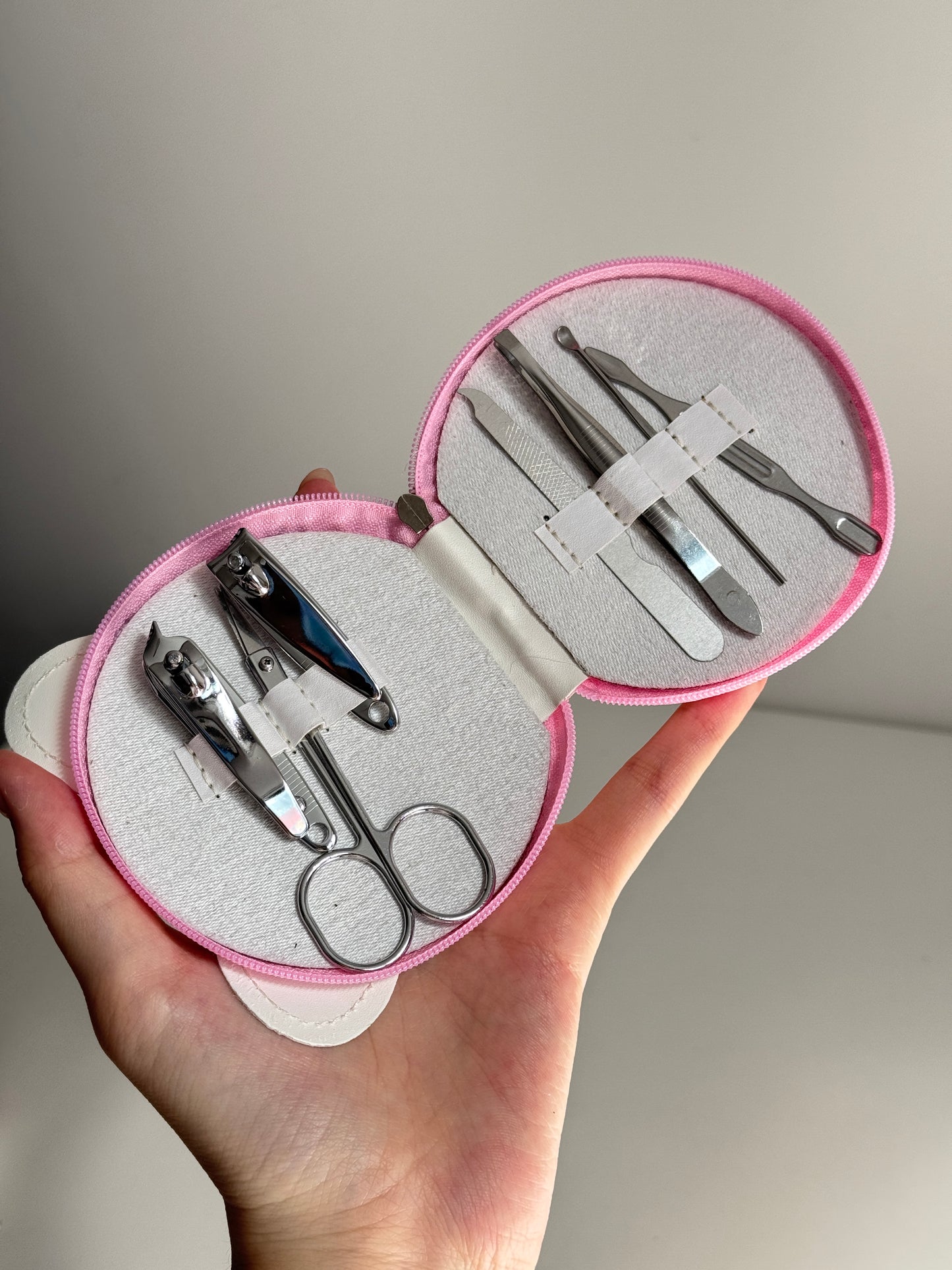 Hellokitty PU Shape Organizer Bag Nail Set