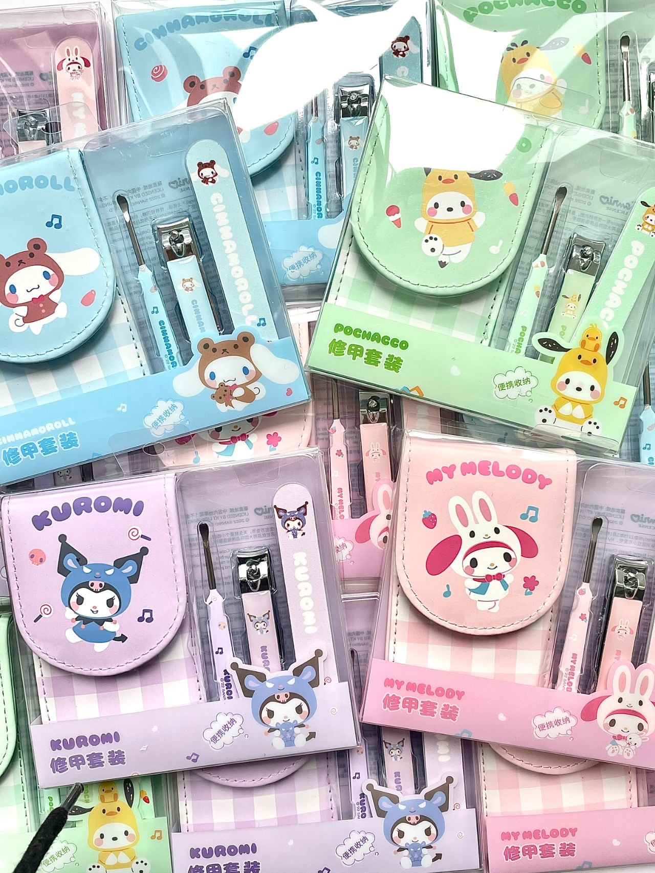 Sanrio Nail Clippers Portable Set, Stainless Steel Manicure Set 3 in 1, with Leather Bag, Suitable for Home, Workplace, Outdoor Travel, Gift Giving, Beauty Salon