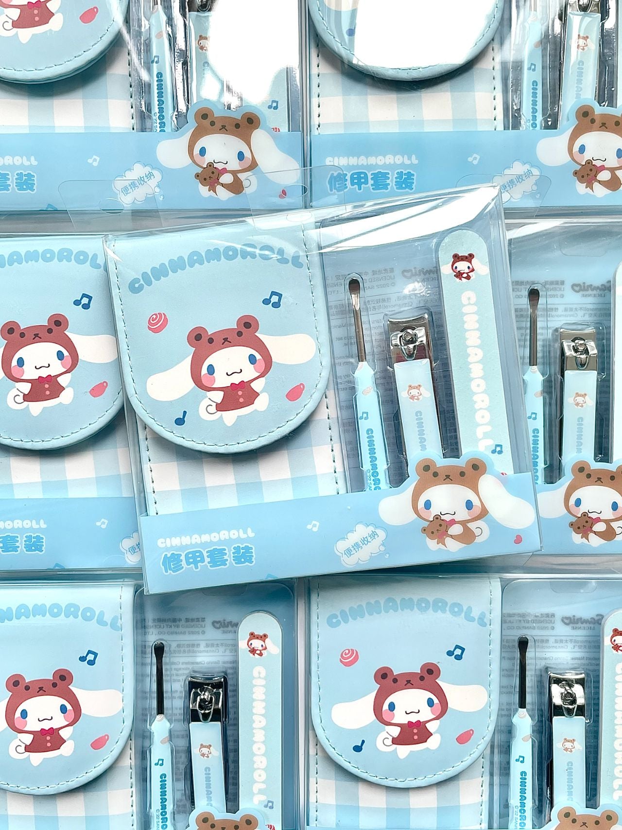 Sanrio Nail Clippers Portable Set, Stainless Steel Manicure Set 3 in 1, with Leather Bag, Suitable for Home, Workplace, Outdoor Travel, Gift Giving, Beauty Salon