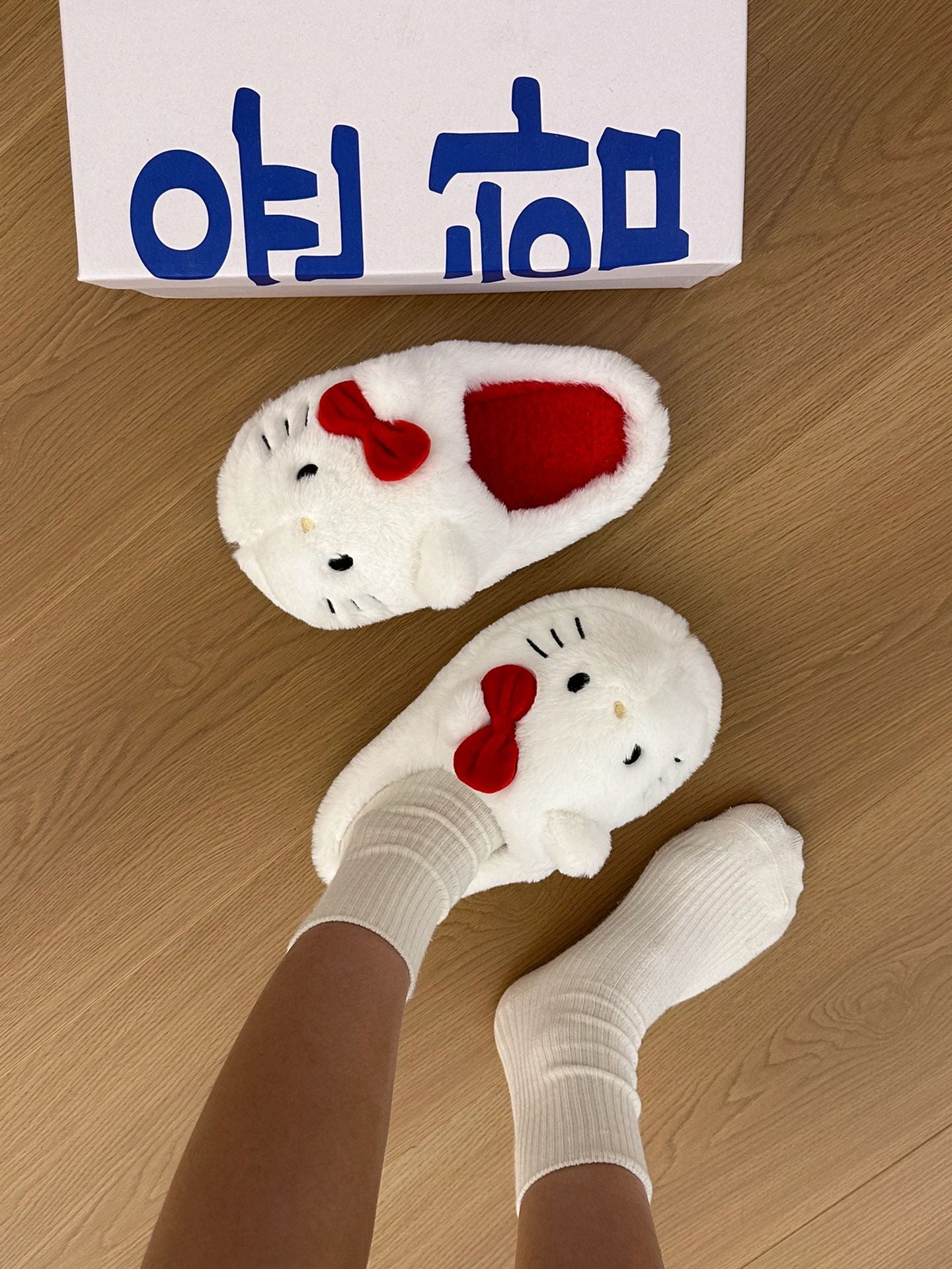 Hellokitty Fuzzy Slippers Women Kawaii Slippers for Women House Slippers Cute Slippers