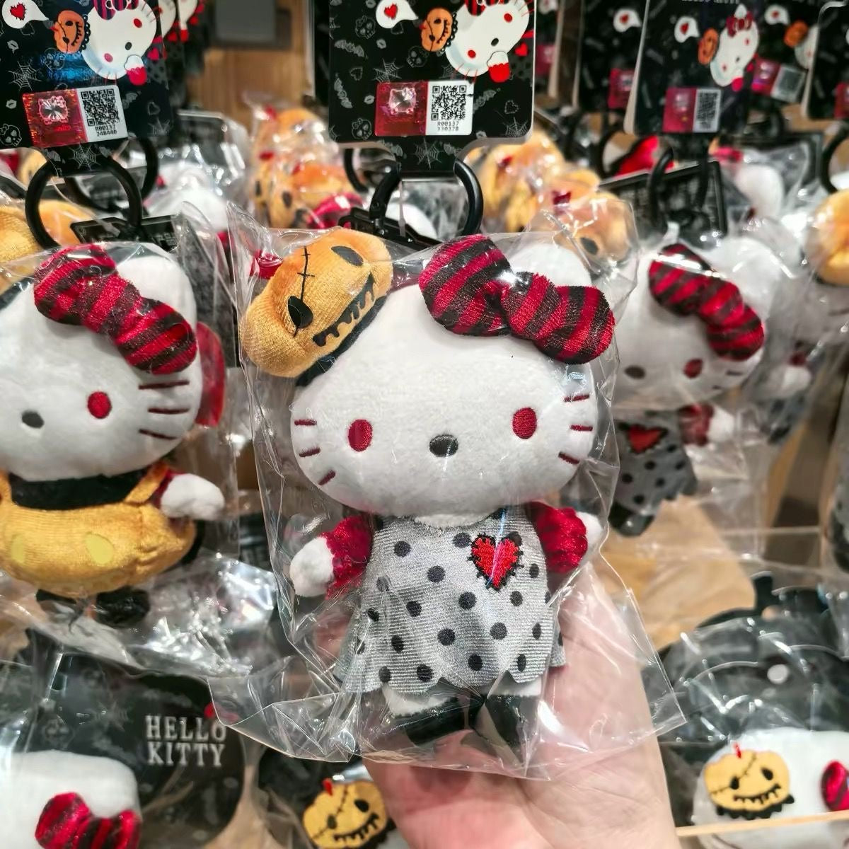 Hellokitty Halloween Pumpkin Plushie Keychain