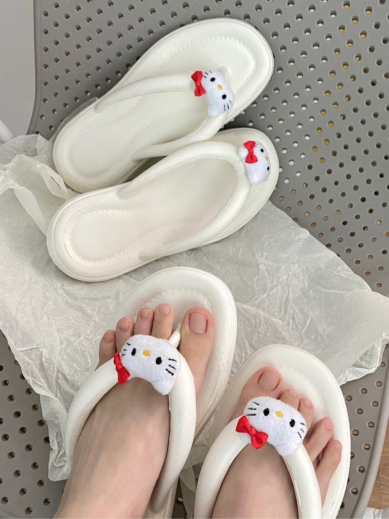 Hello Kitty Women Fashion Flip Flop Sandals