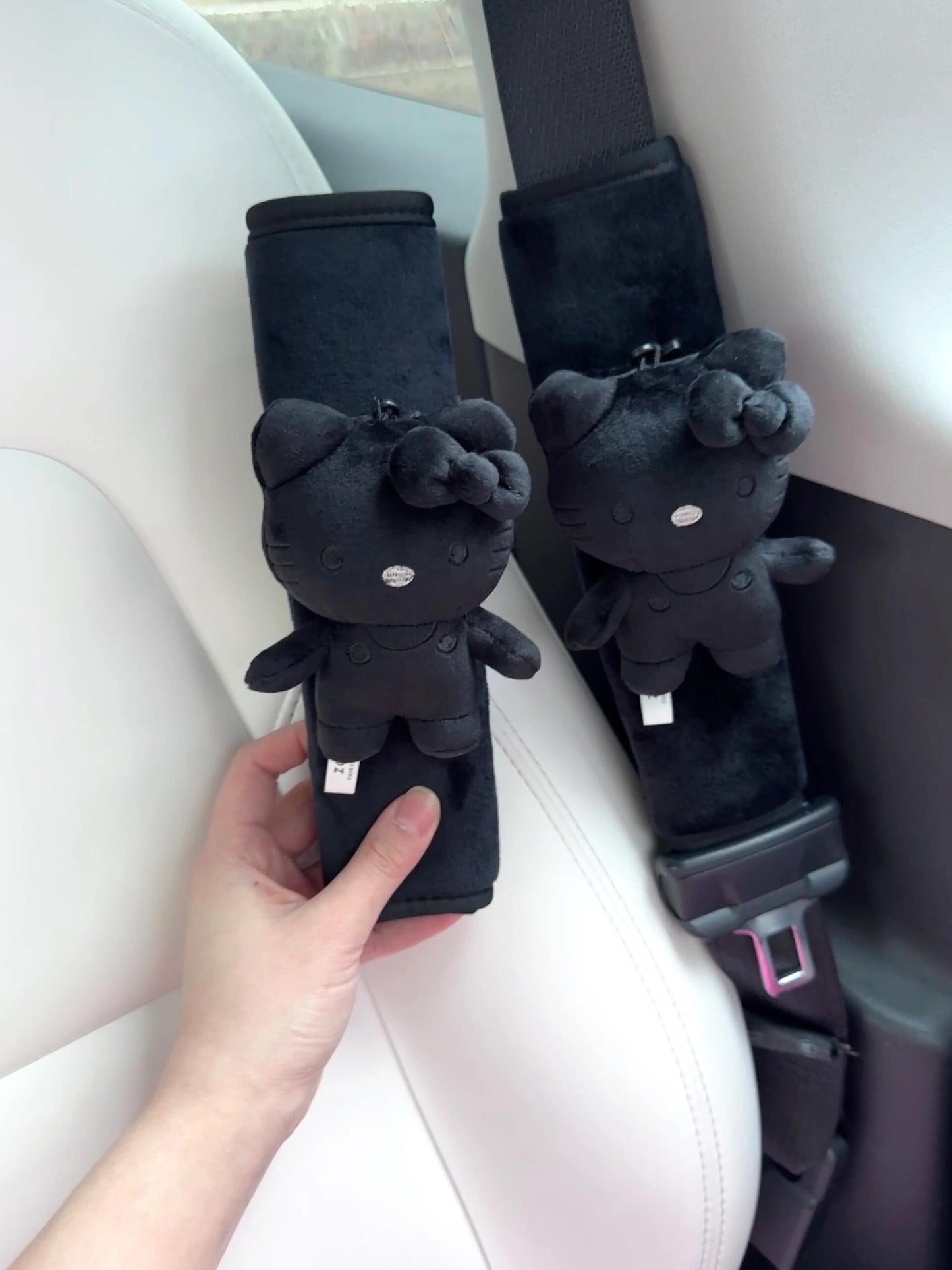 Hellokitty Car Seat Belt Cover Pad, Seatbelt Shoulder Strap Pads Covers for Shoulder Protector Car Accessories for Kids Adults (1 PCS)