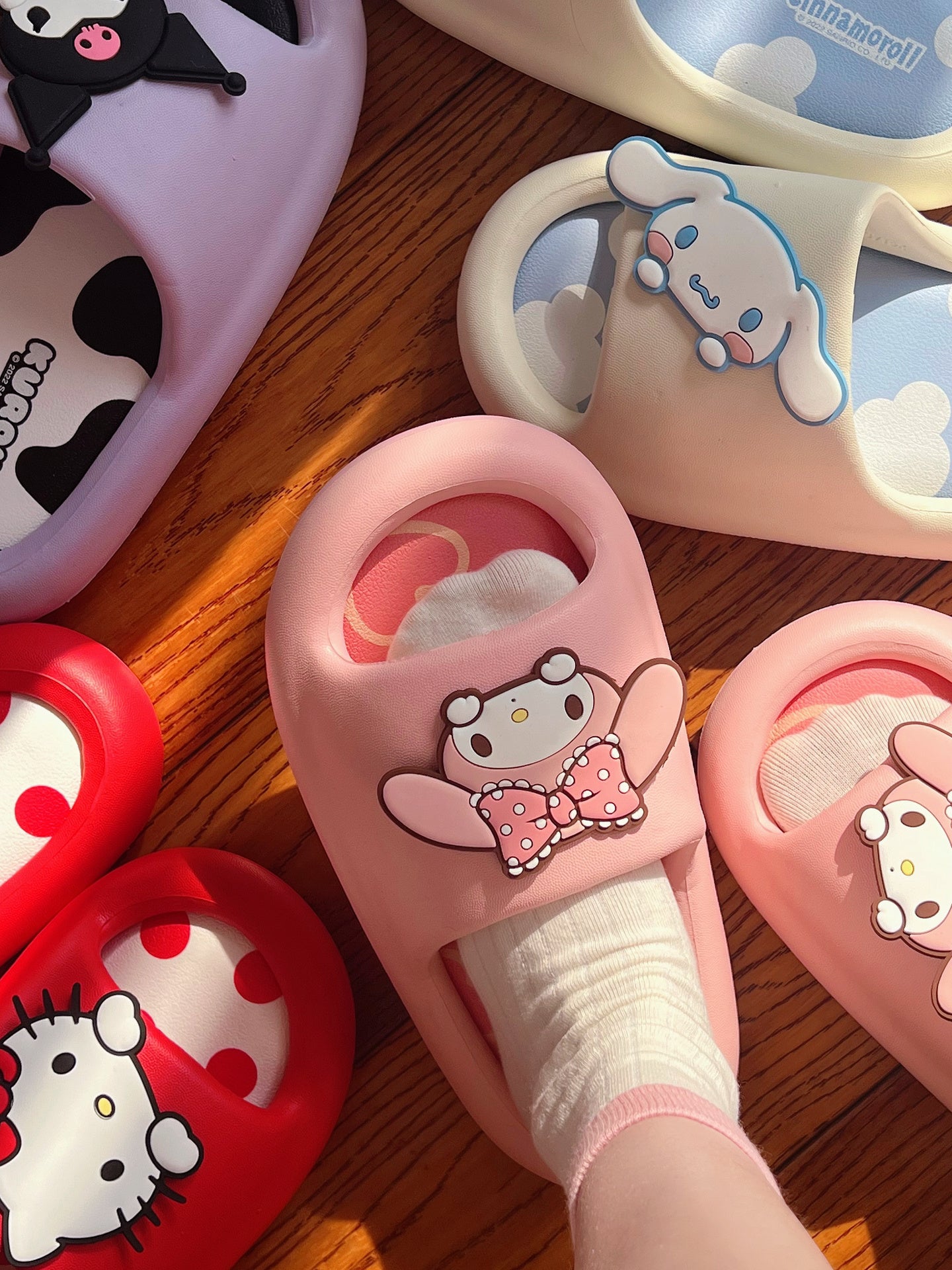 Hello Kitty Red polka dot thick bottom Slip on Water Shoes Casual Summer for Girls