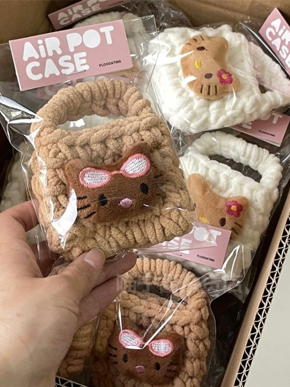 Hellokitty airpods headphones knitting bag