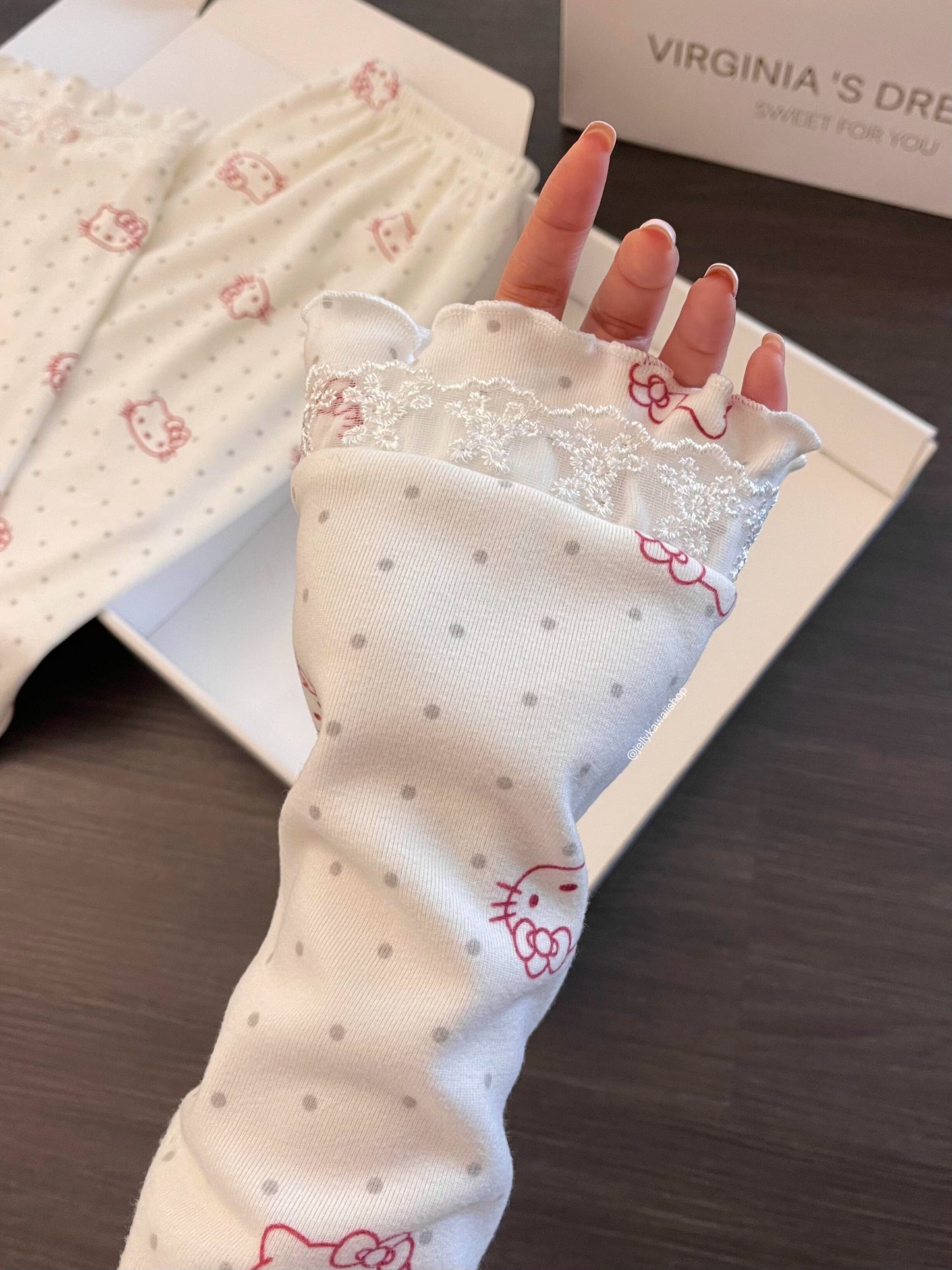 【 Holiday Deals🔥】Hellokitty Polka-dot Lace Trim White Pajamas Set Long Sleeve Sleepwear Button Down Nightwear Soft Pj Lounge Sets