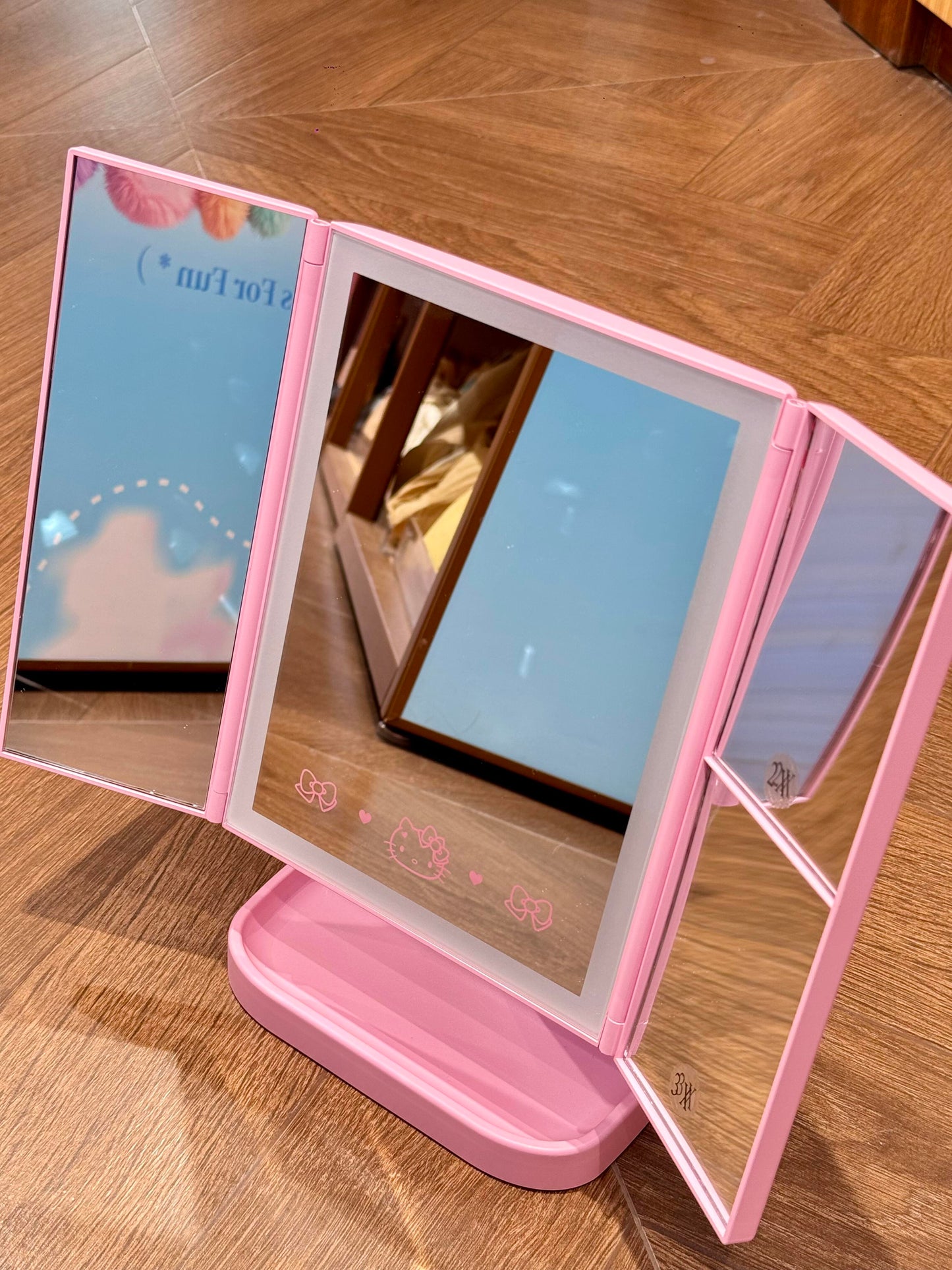 Hellokitty Pink Dresser Mount Tri-Fold Lighted Vanity Mirror with LED Lights, Touch Screen and 3X/2X/1X Magnification,  Make Up Mirror,Travel Mirror