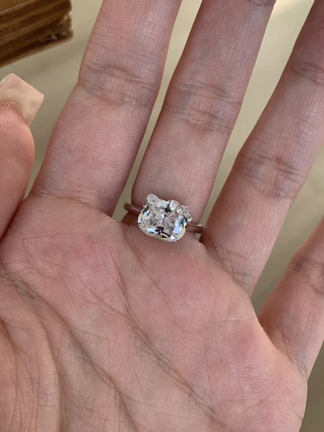 【 Holiday Deals🔥】Hellokitty 925 Sterling Silver White Gold Plated Cubic Zirconia Promise Ring for Women