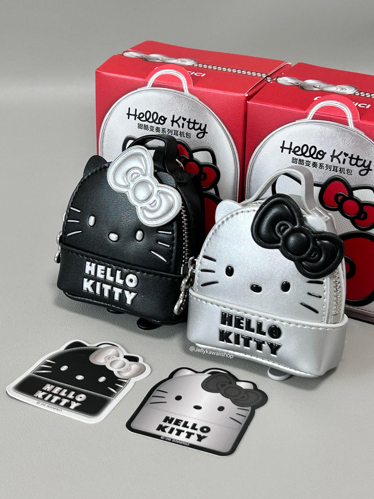 Hello Kitty Cute Backpack Blind Box Mini Earphone Pouch Keychain