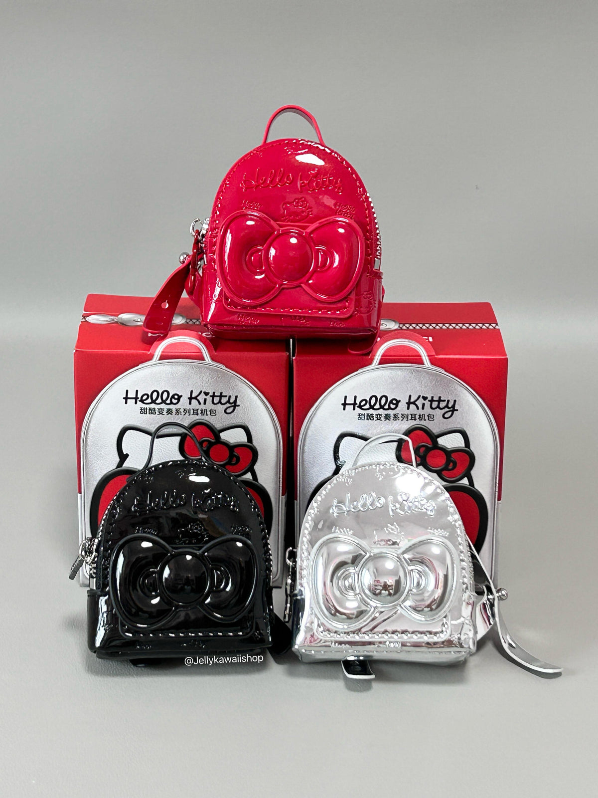 Hello Kitty Cute Backpack Blind Box Mini Earphone Pouch Keychain