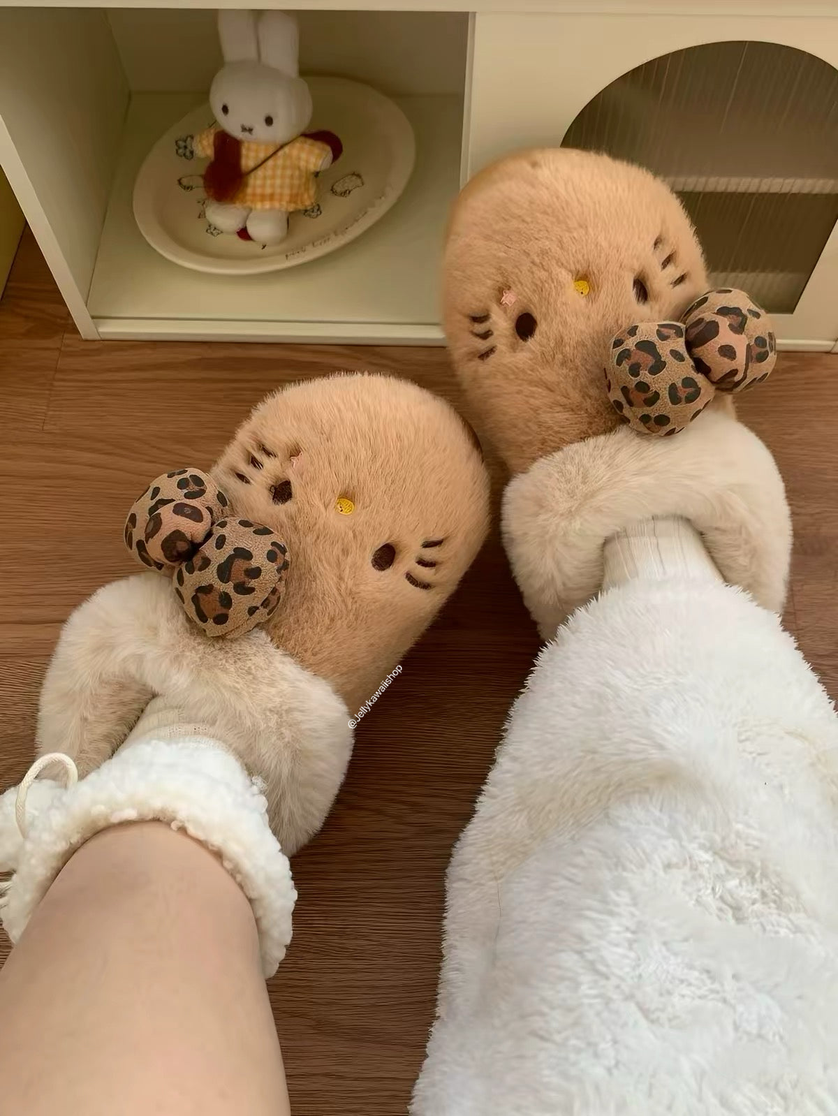 Hello Kitty Leopard Print Brown Fuzzy Slippers
