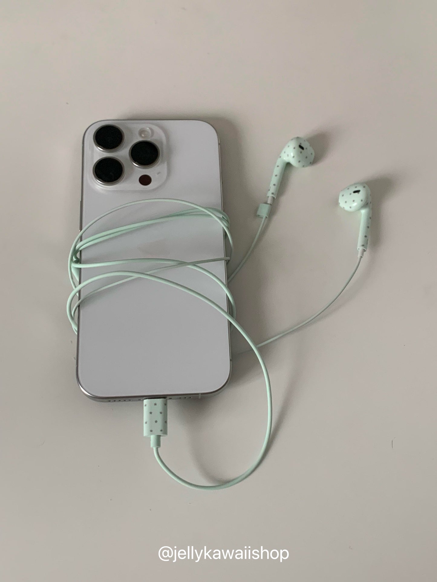 Polka-dot Coloured Wired Earbuds with Microphone in-Ear Headphones