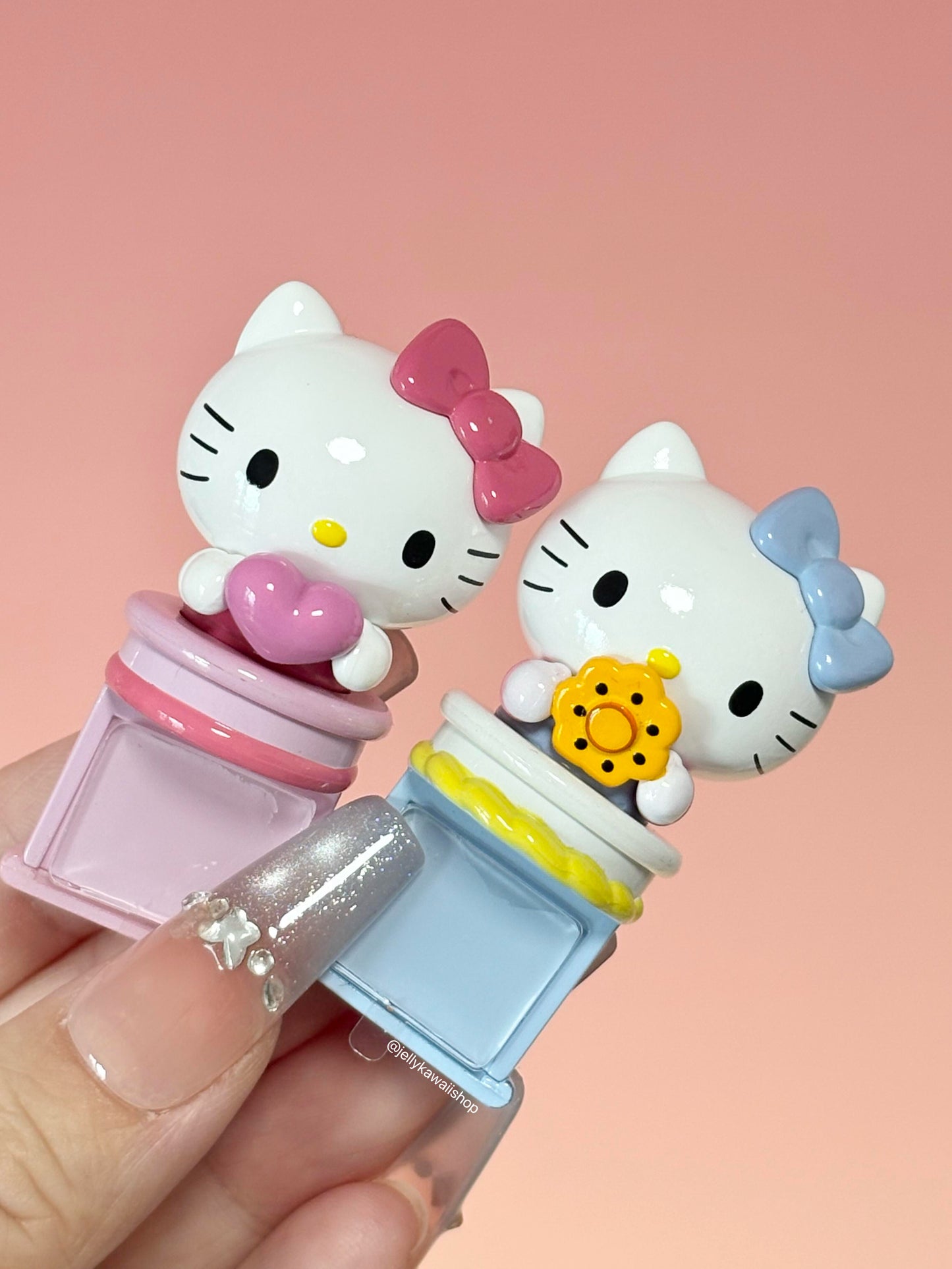 Hello kitty Sweetheart Post Series Phone Hipper Charms