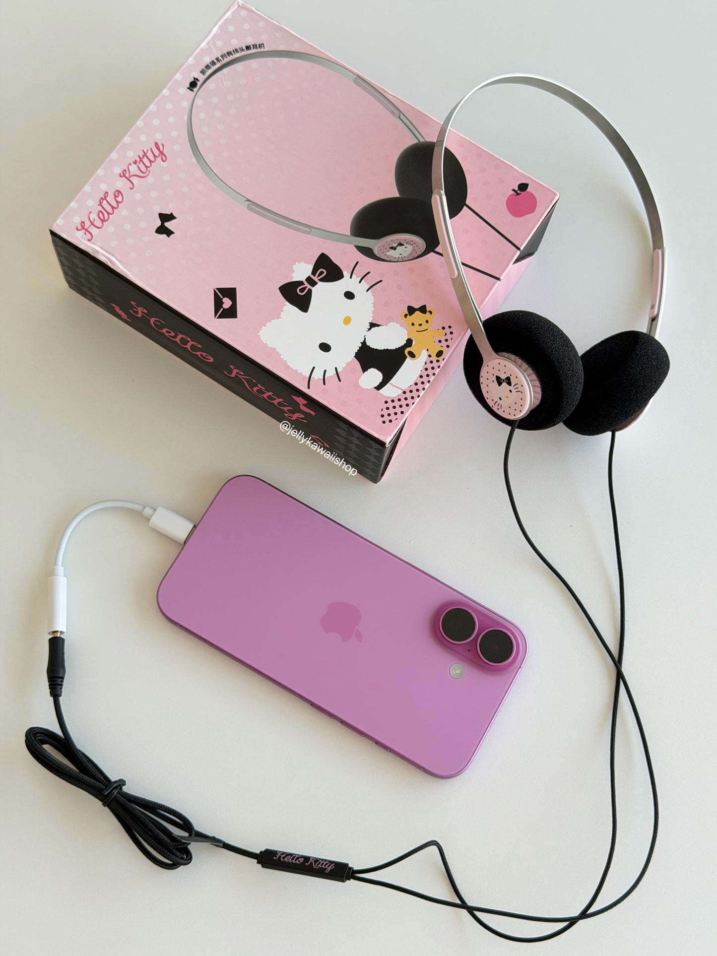 Hello Kitty Wired Headphones