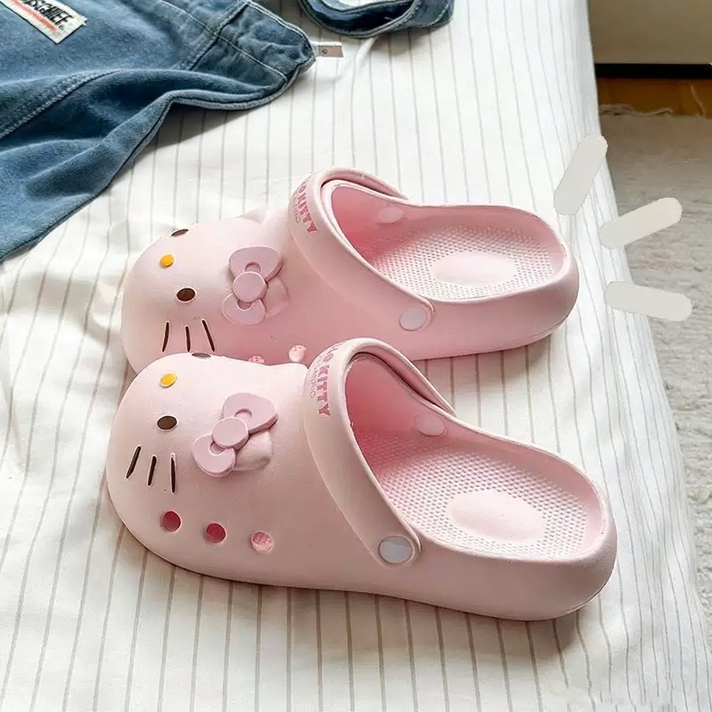 Hello Kitty Clogs Slip on Water Shoes Casual Summer Sandals
