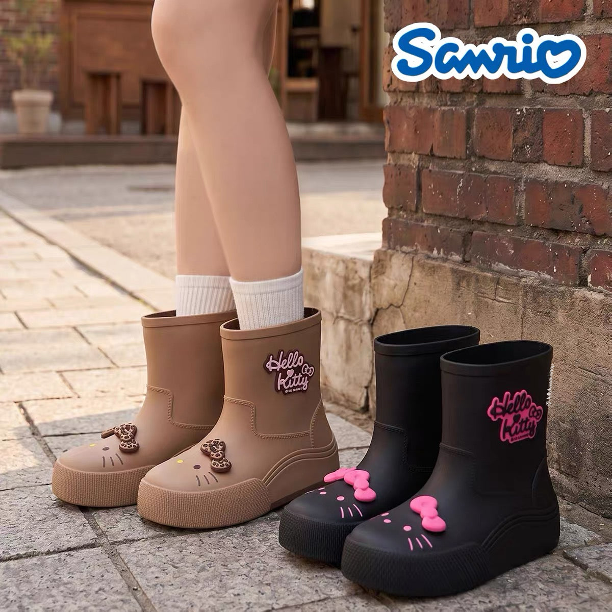 Hello Kitty Women's Short Rain Boot Outdoor Boots