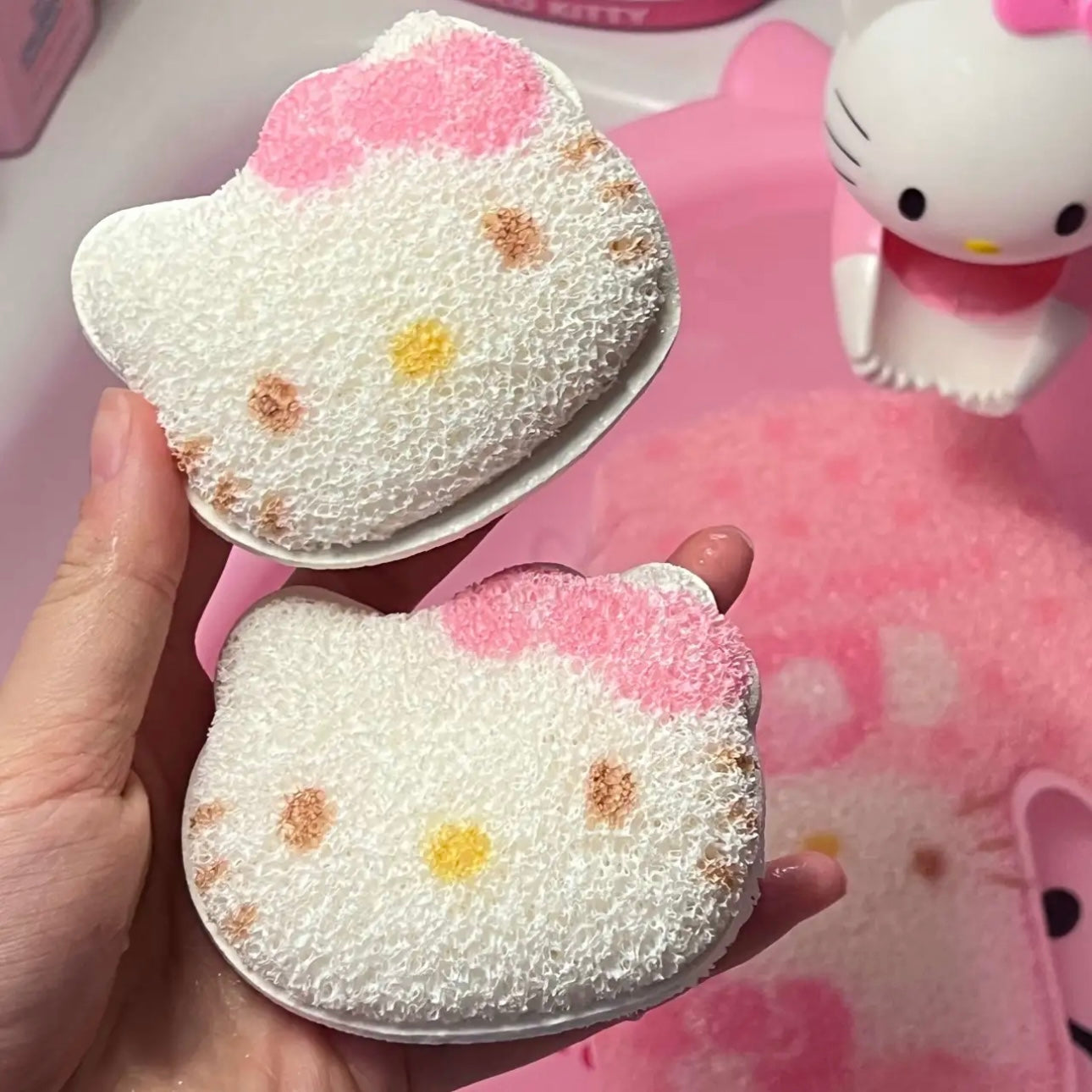 Hellokitty Sponge for Bathing Cute Shapes Bath Sponges