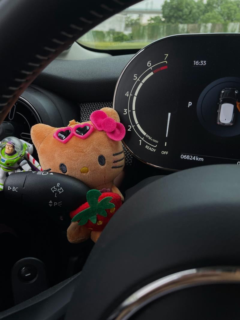 Tan Hellokitty Plush Toy for Windshield Wiper Gear Lever Wiper Shift Grip Ornament Car Accessories