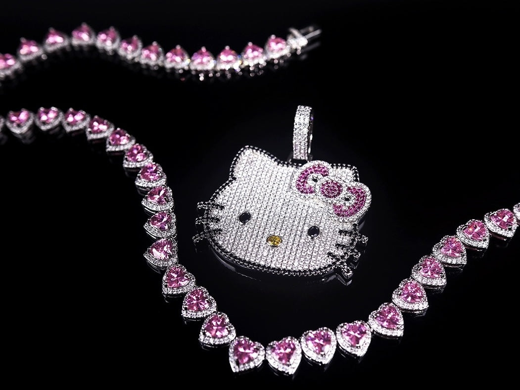 Hellokitty Sparkly Necklace Shiny Rhinestone Chunky Chain Necklace Punk Rock Style Costume Jewelry（Velvet Gift Box Packing）