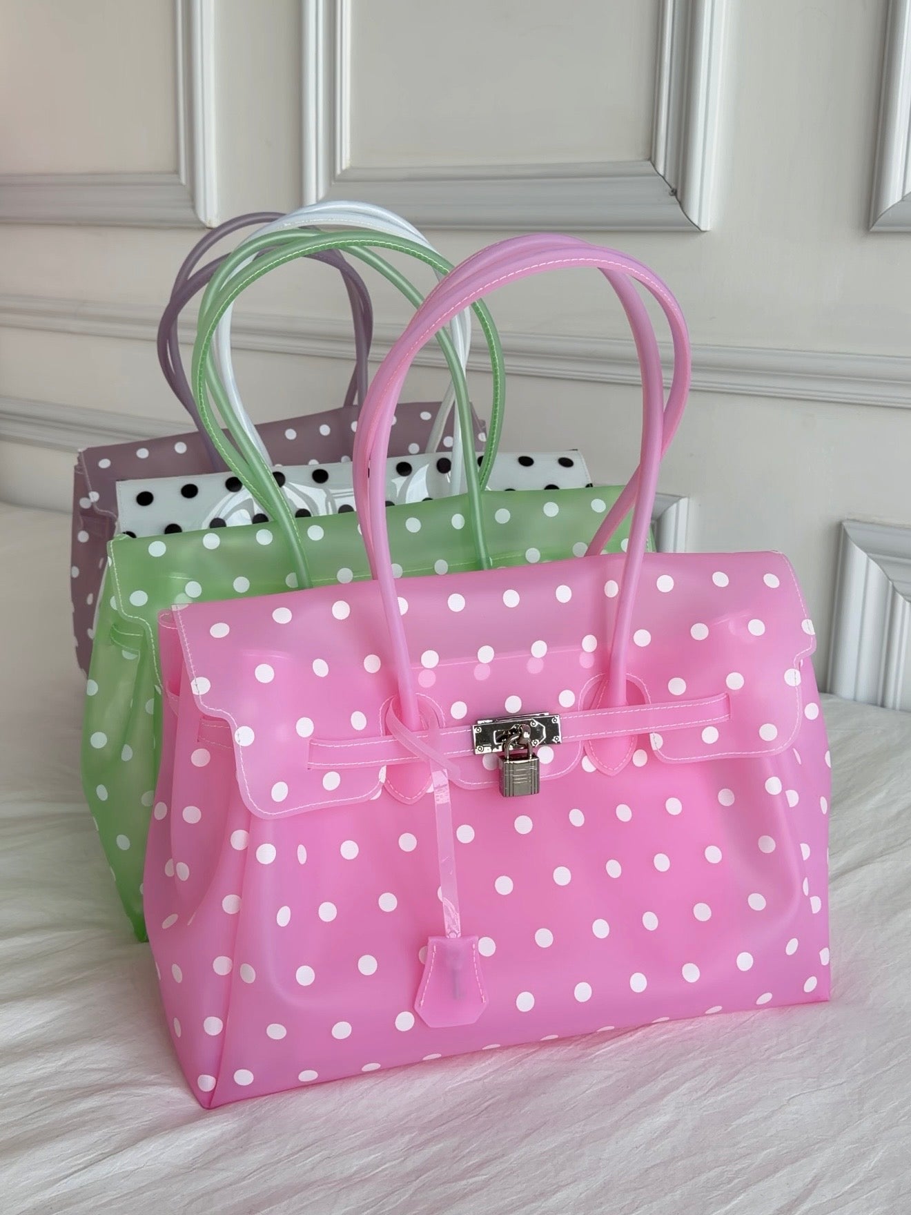 Girly Polka Dots Jellyfirkin Shoulder Bag