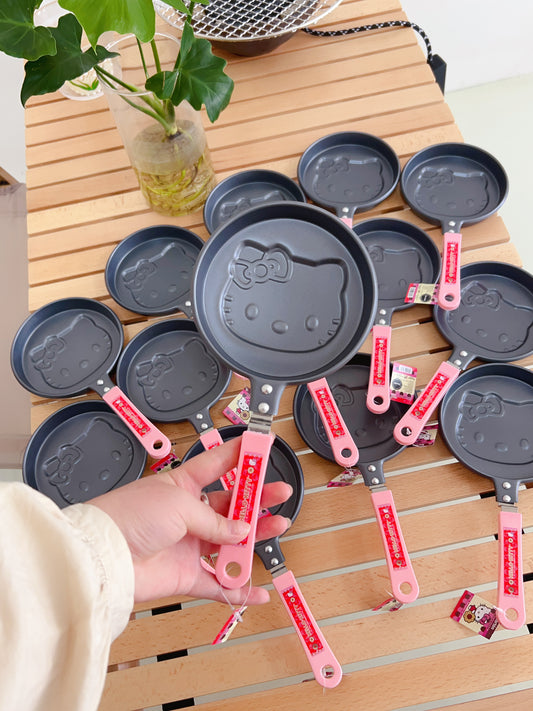 Hellokitty Mini Pancakes Maker Egg Frying Pan Pancake Pan Maker Cute Nonstick Cooking Cookware Mini Cartoon Saucepan Egg Frying Pan Breakfast Maker Omelette Pan