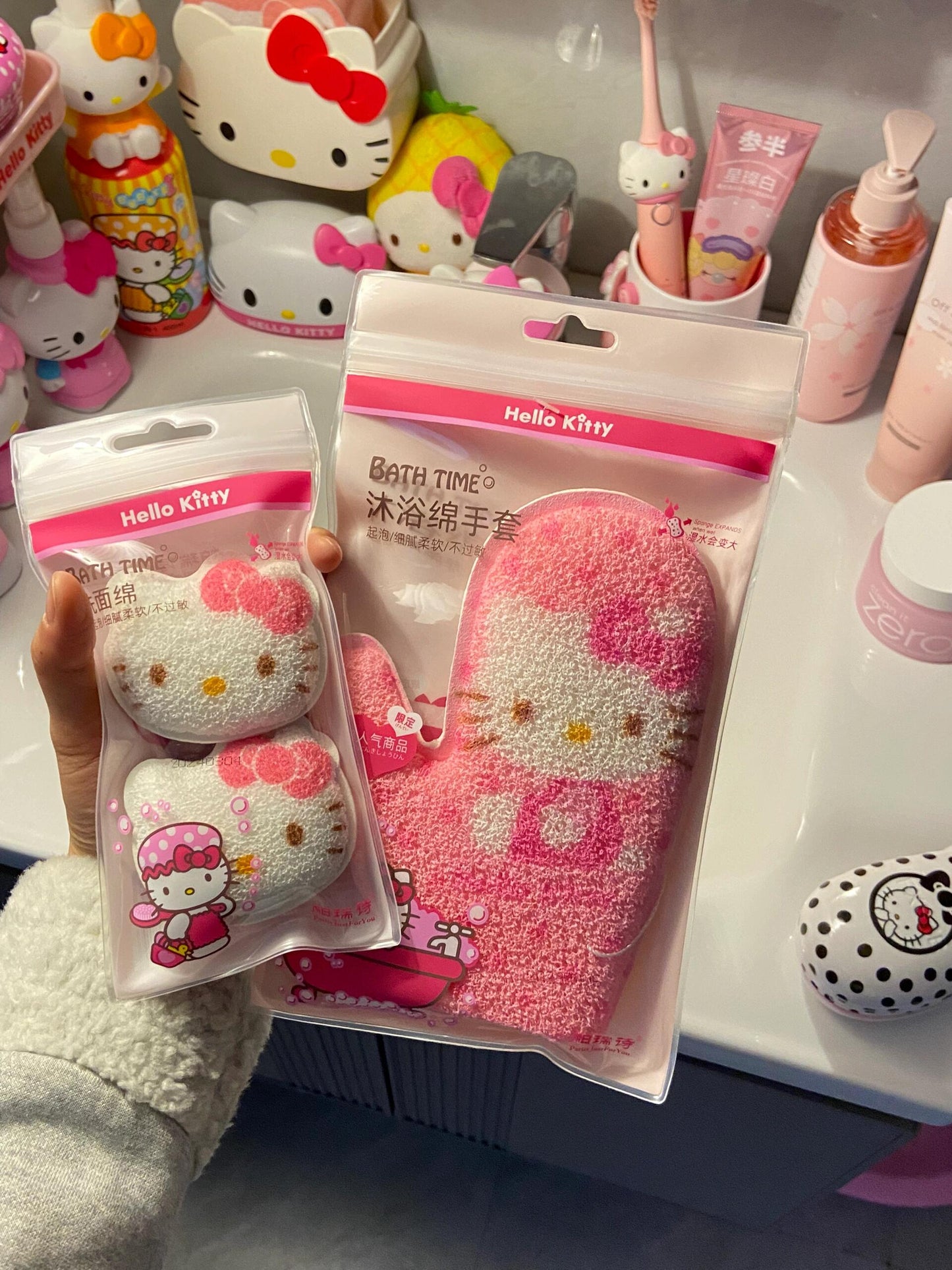 Hellokitty Sponge for Bathing Cute Shapes Bath Sponges