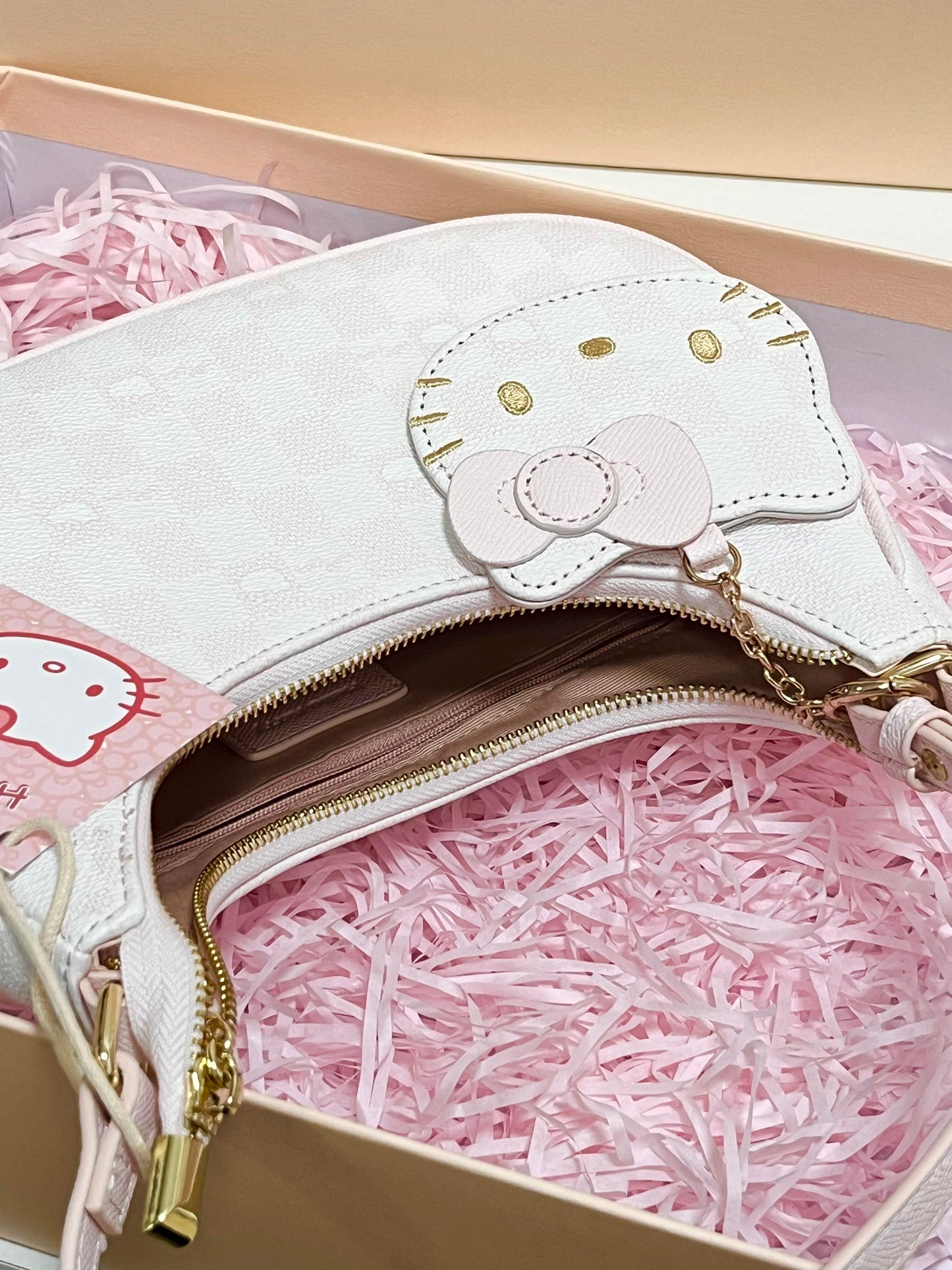 Hellokitty Pink Clutch Tote Handbags With Mirrored Bag Charms Zipper Closure Crossbody Bags Shoulder Purse Handbag for Women