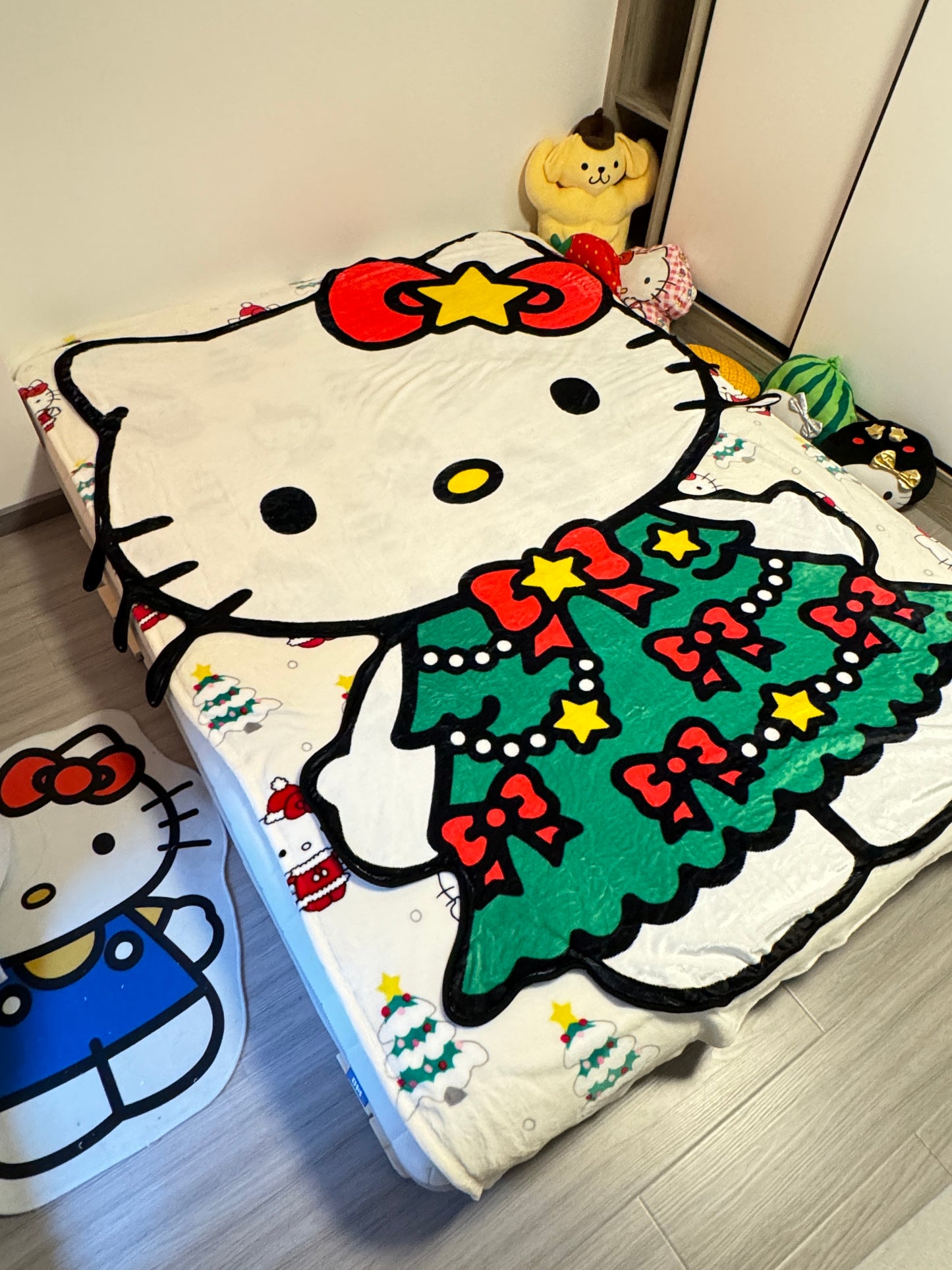 Hellokitty Shape Christmas Blanket Flannel Throw Blanket Cute Blanket Lightweight Soft Cozy for Bed Kids Adult Womens Gifts for Christmas |Thicker Version