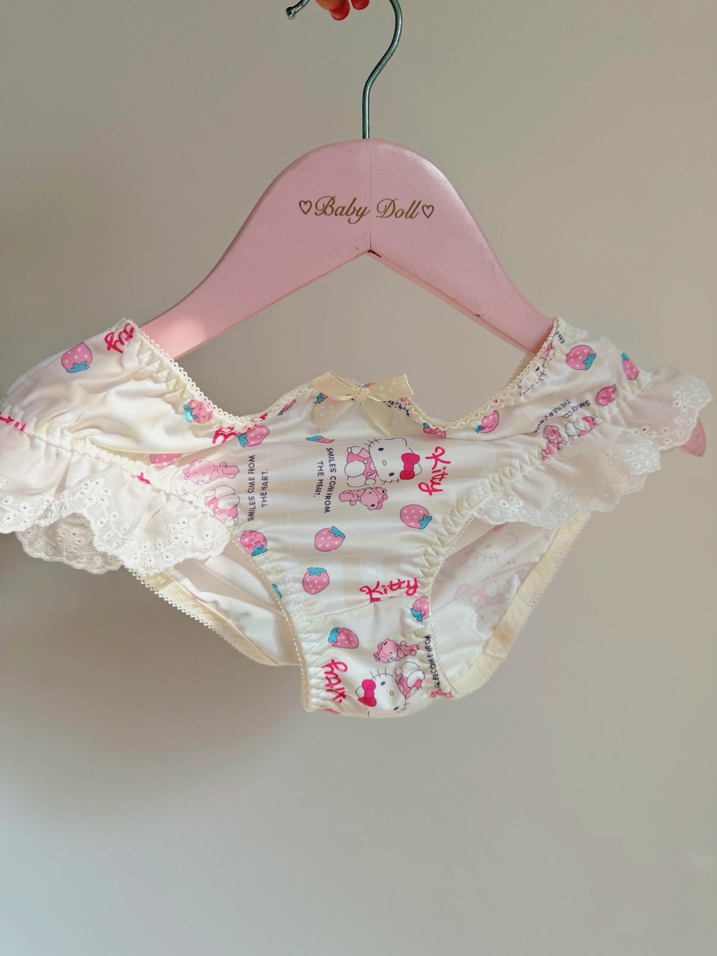 Strawberry Hellokitty Lace Trim Cotton Underwire Cute Push Up Strappy Lingerie Set Panty Bra