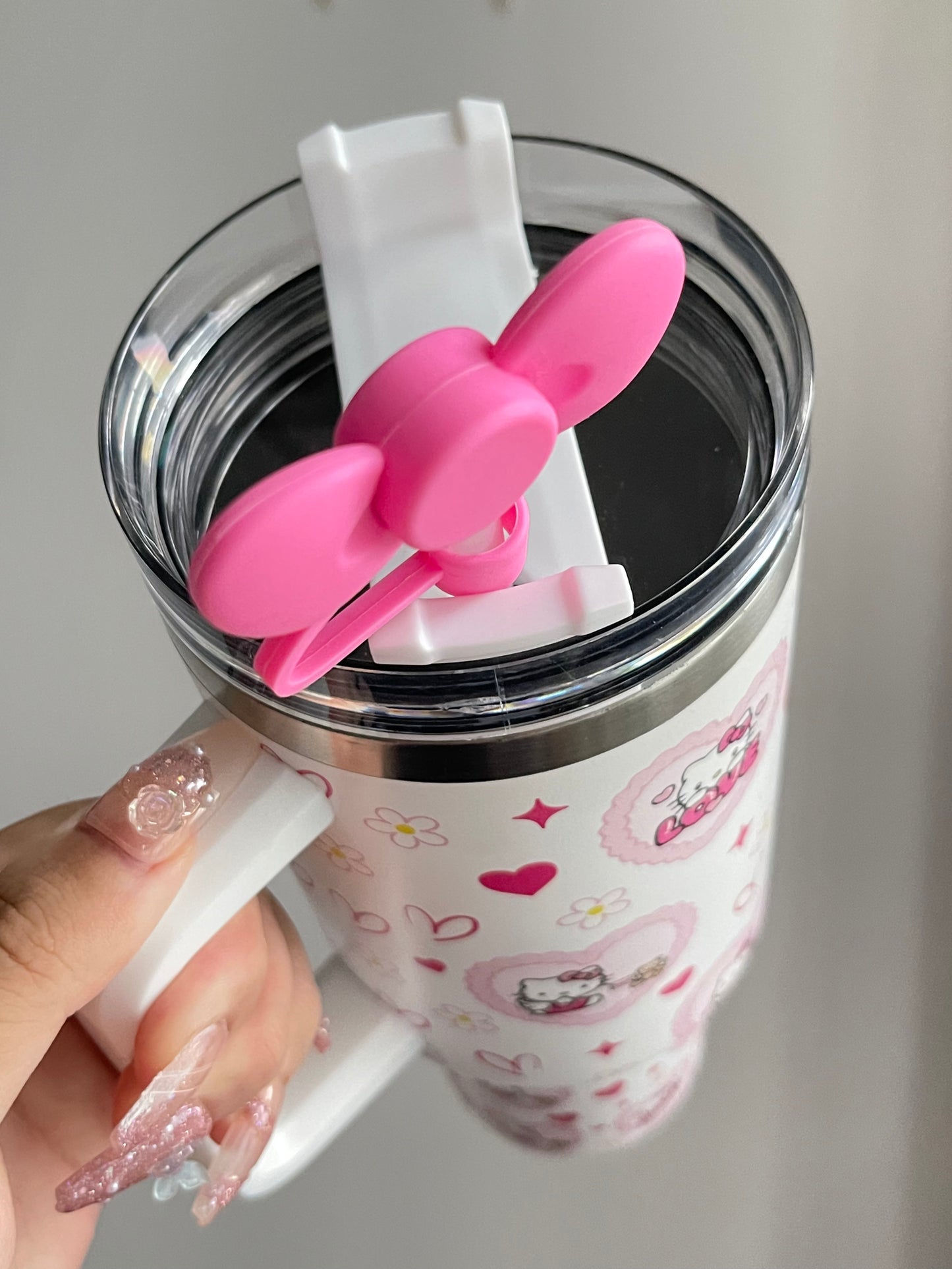 SipSweetie｜Hellokitty Heart In-Car Insulated Cup 1200 ml Tumbler with Handle Stainless Steel Insulated Cup with Lid #0016