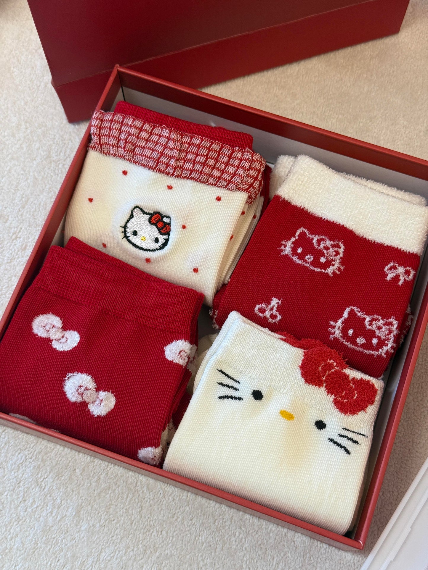 Hellokitty Women Autumn Winter Cotton Mid Calf Socks