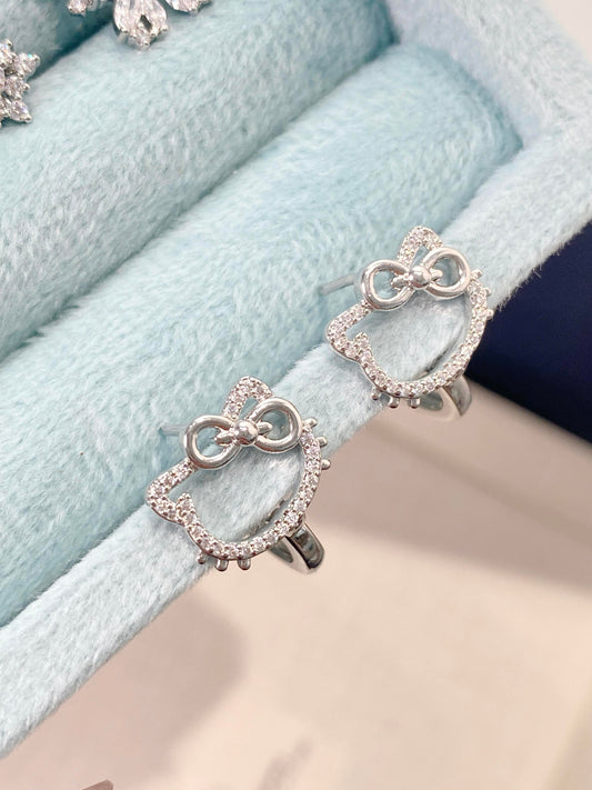 1 Pairs Hellokitty Skeleton Stud Earrings Silver Earrings Set