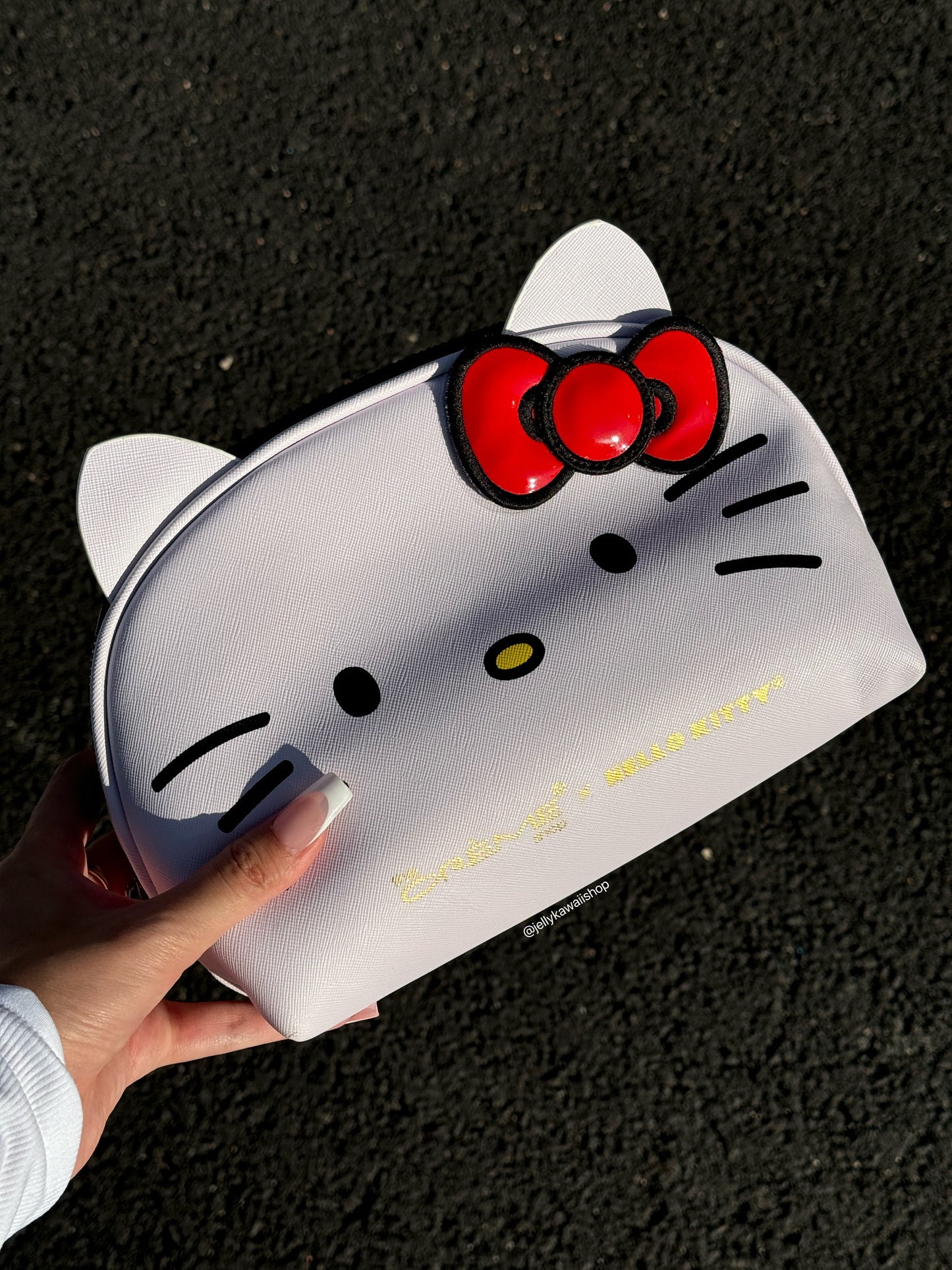 Hello Kitty x The Crème Shop Dome Makeup Travel Pouch