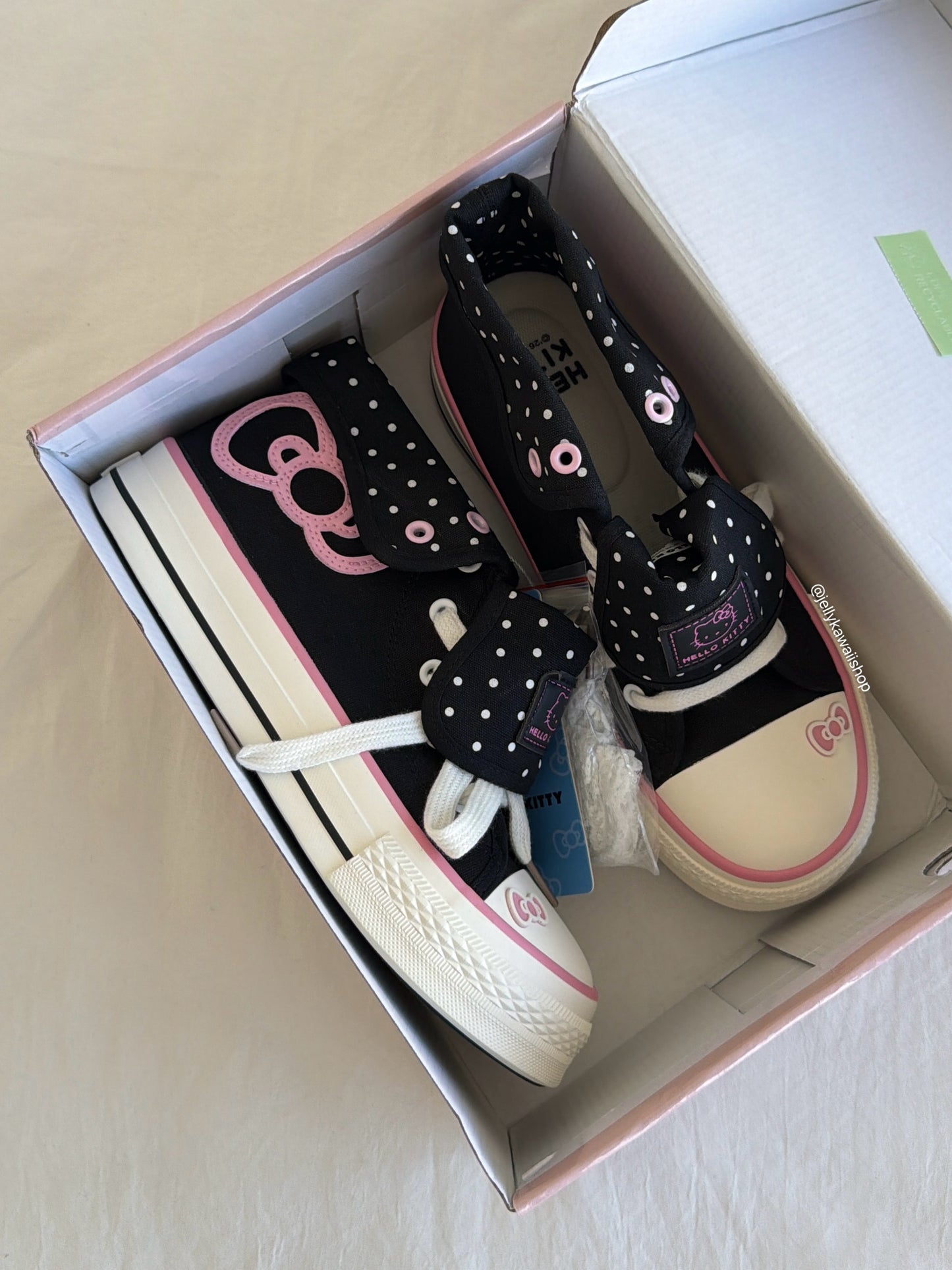 Hellokitty Foldable Hightop Canvas Tops Lace-Up Women's Shoes