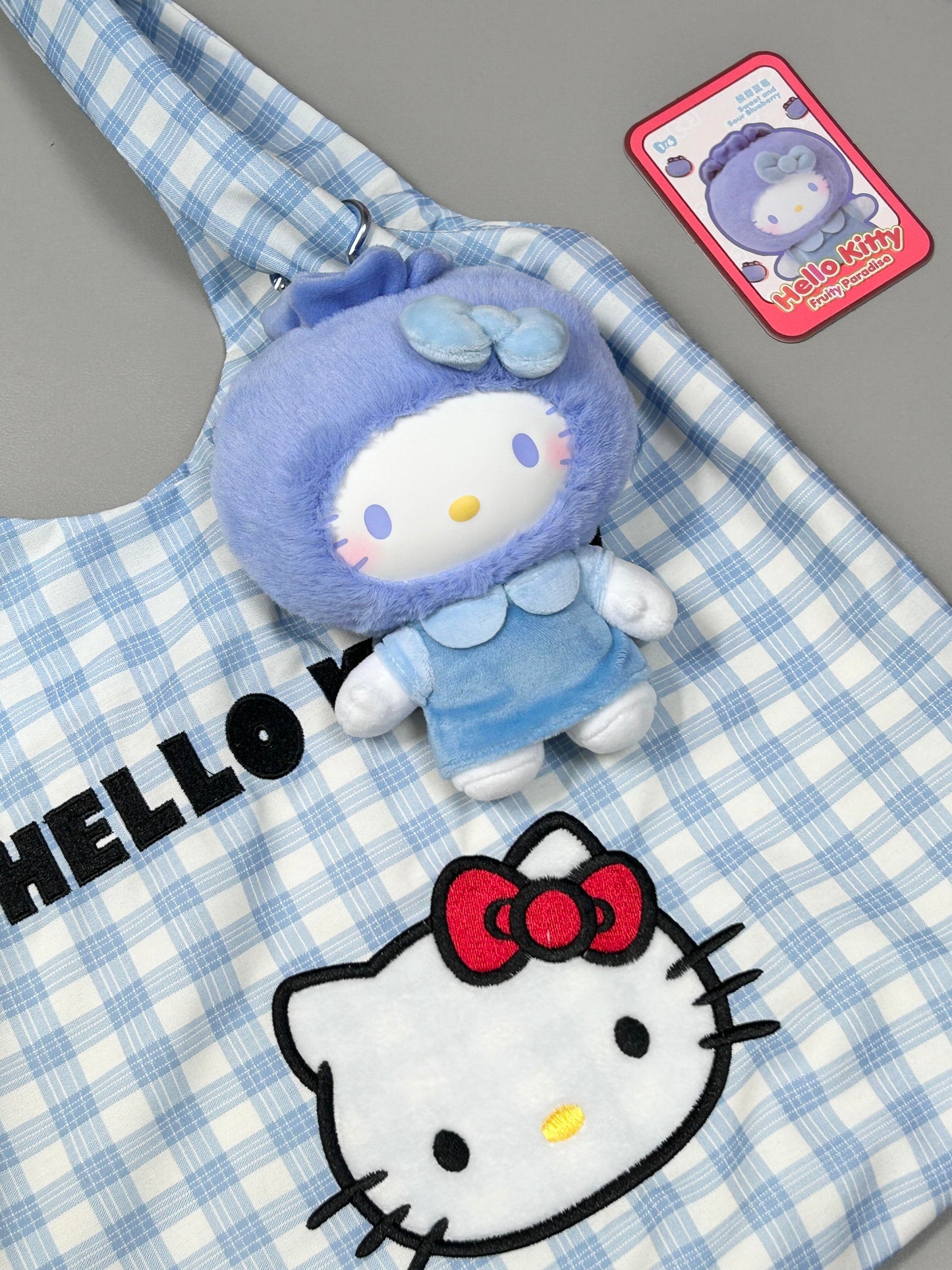 Hellokitty Fruity Paradise Vinyl Face Blind Box
