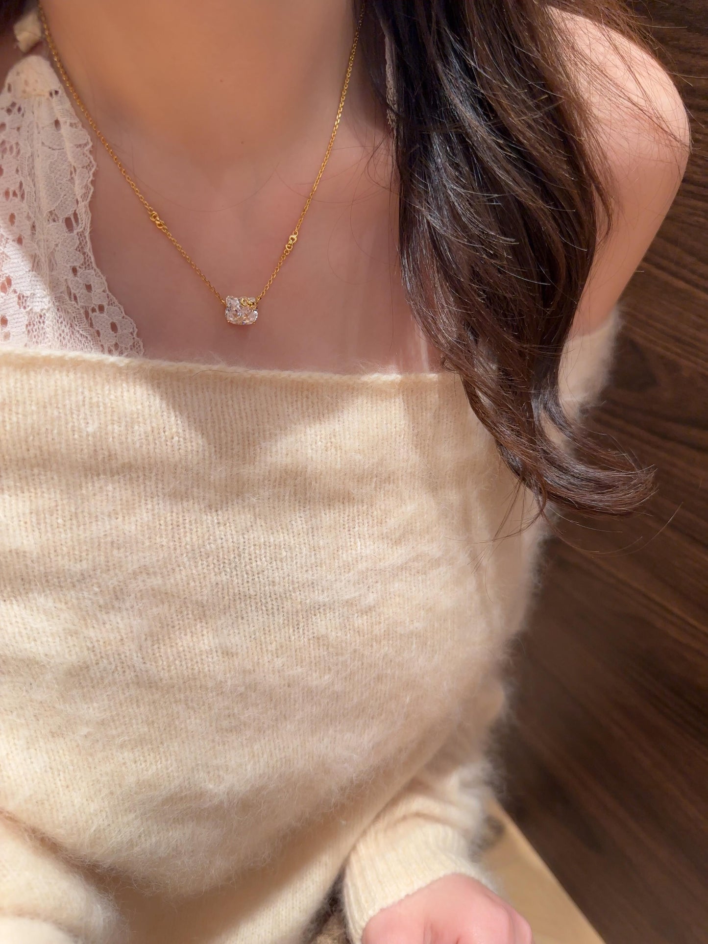 【 Holiday Deals🔥】Hellokitty 925 Silver White Gold Plated Cubic Zirconia Necklace