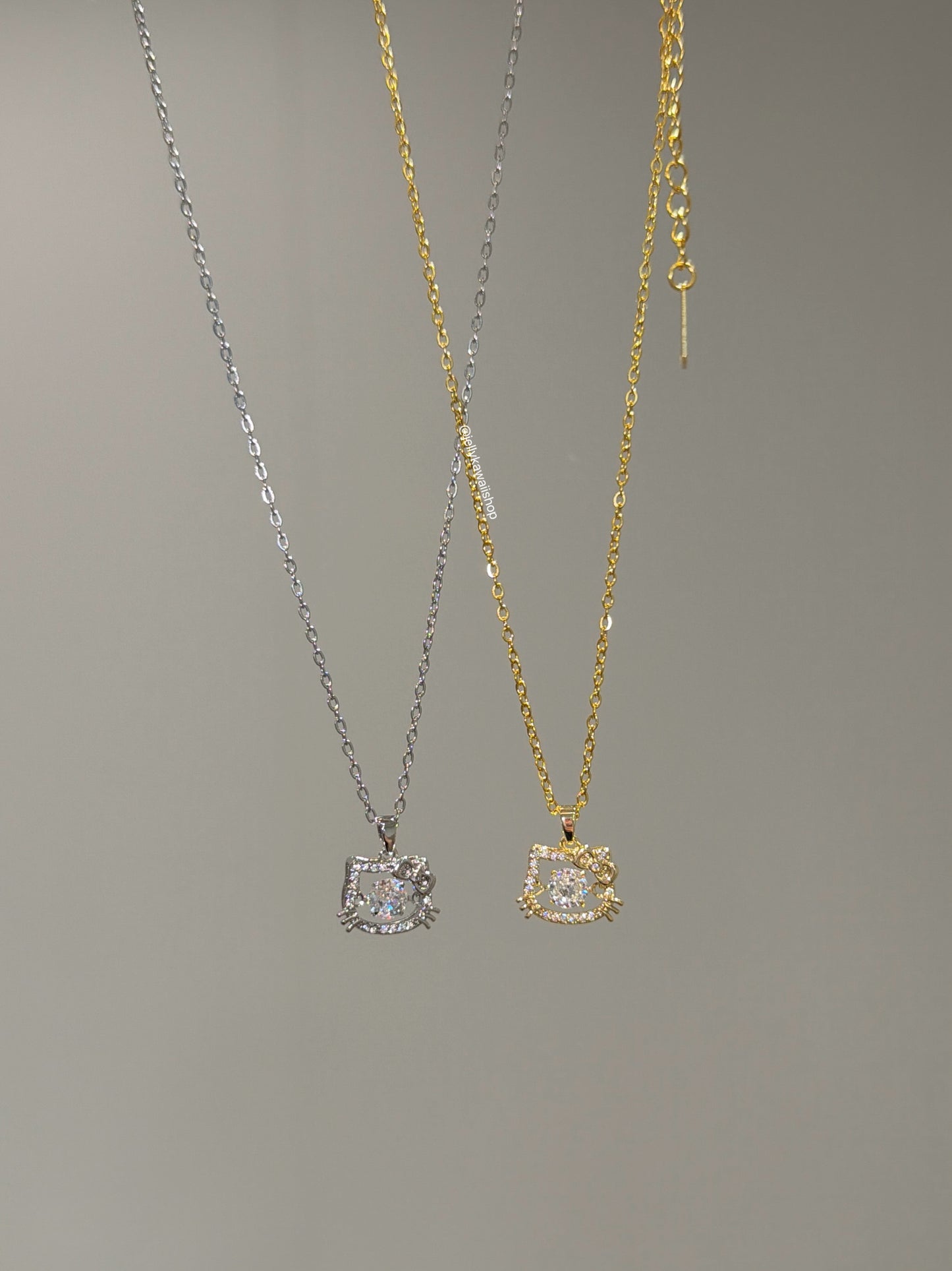 Hello Kitty Sparkling Dance Choker Necklace