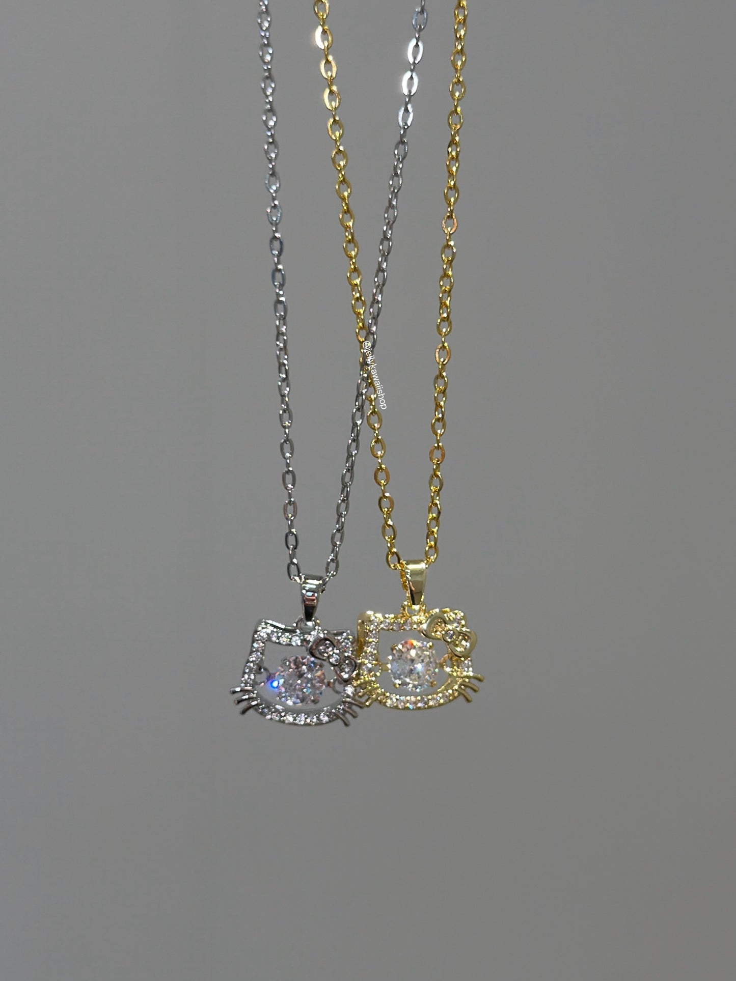 Hello Kitty Sparkling Dance Choker Necklace