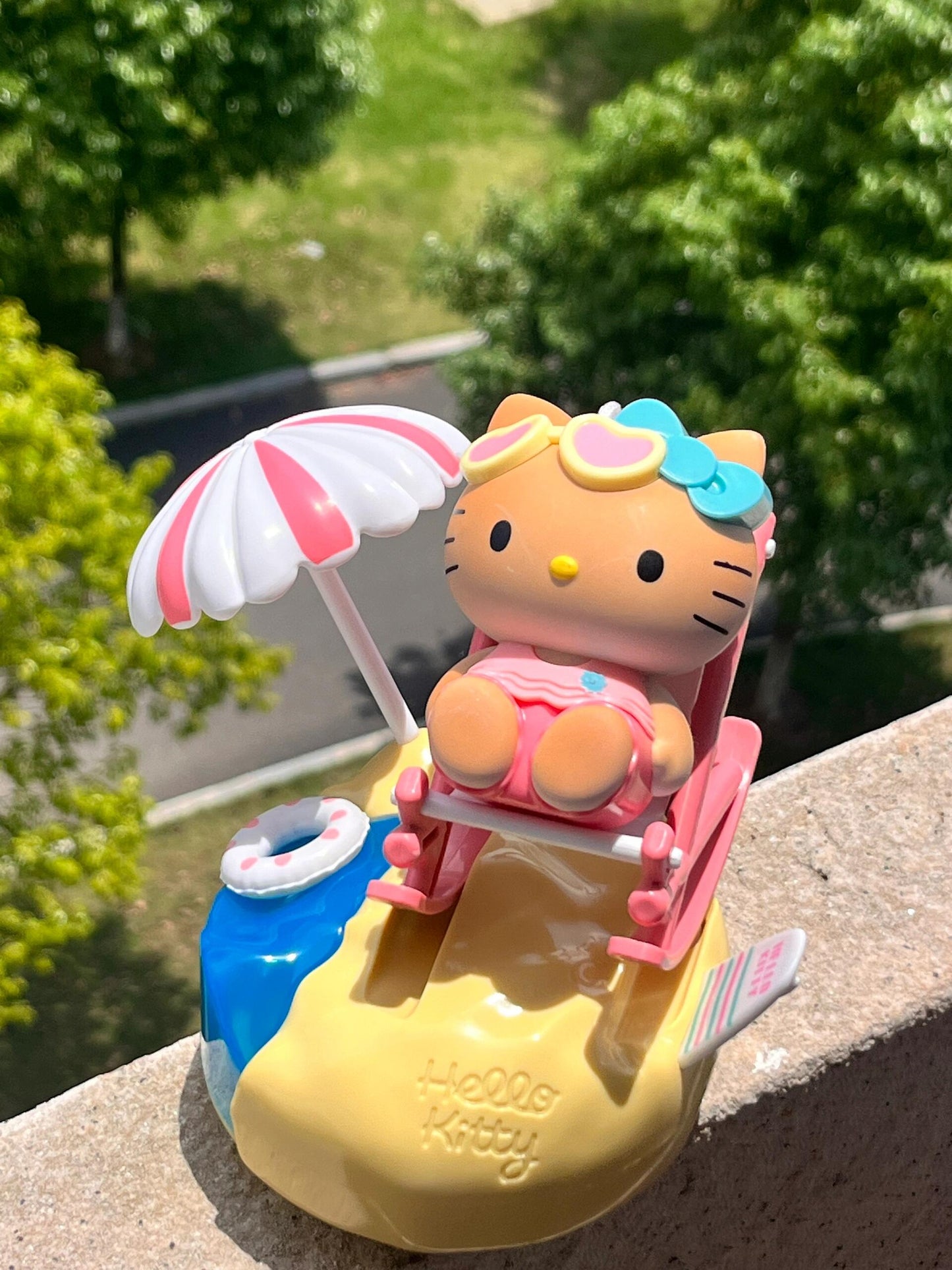 Hellokitty Sunlight Turns Tan Music Box Pizza Hut Co-branded Toys