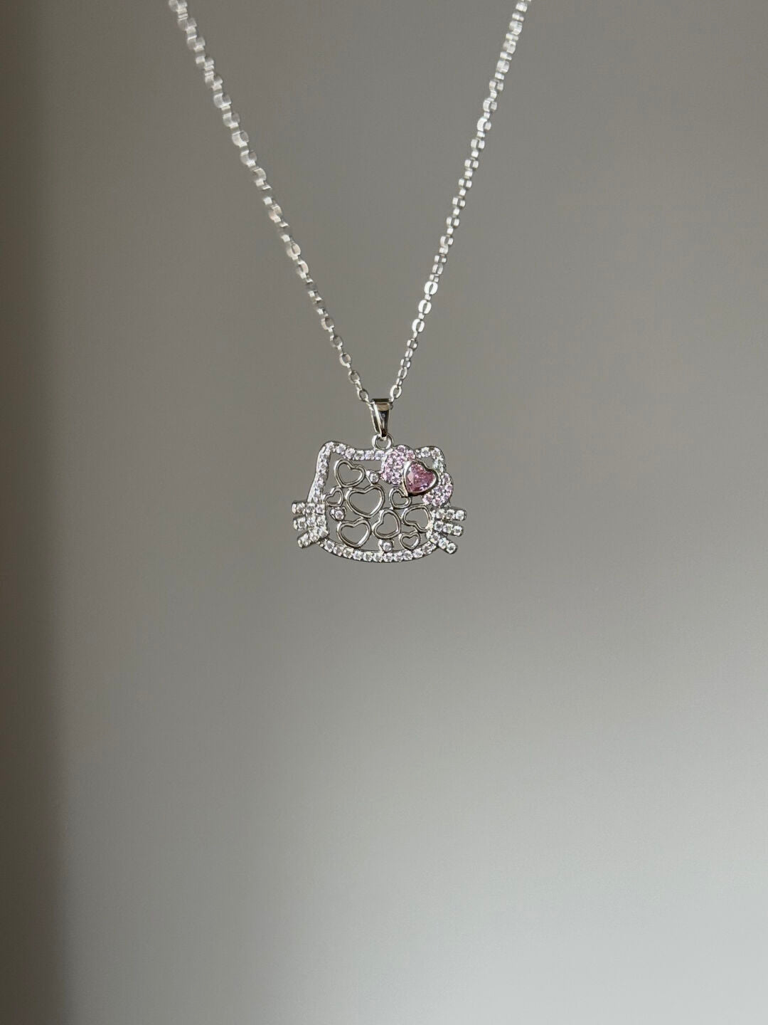 Hellokitty Heart Hollow Rhinestone Pendant Necklace Kawaii Cute Chain Choker