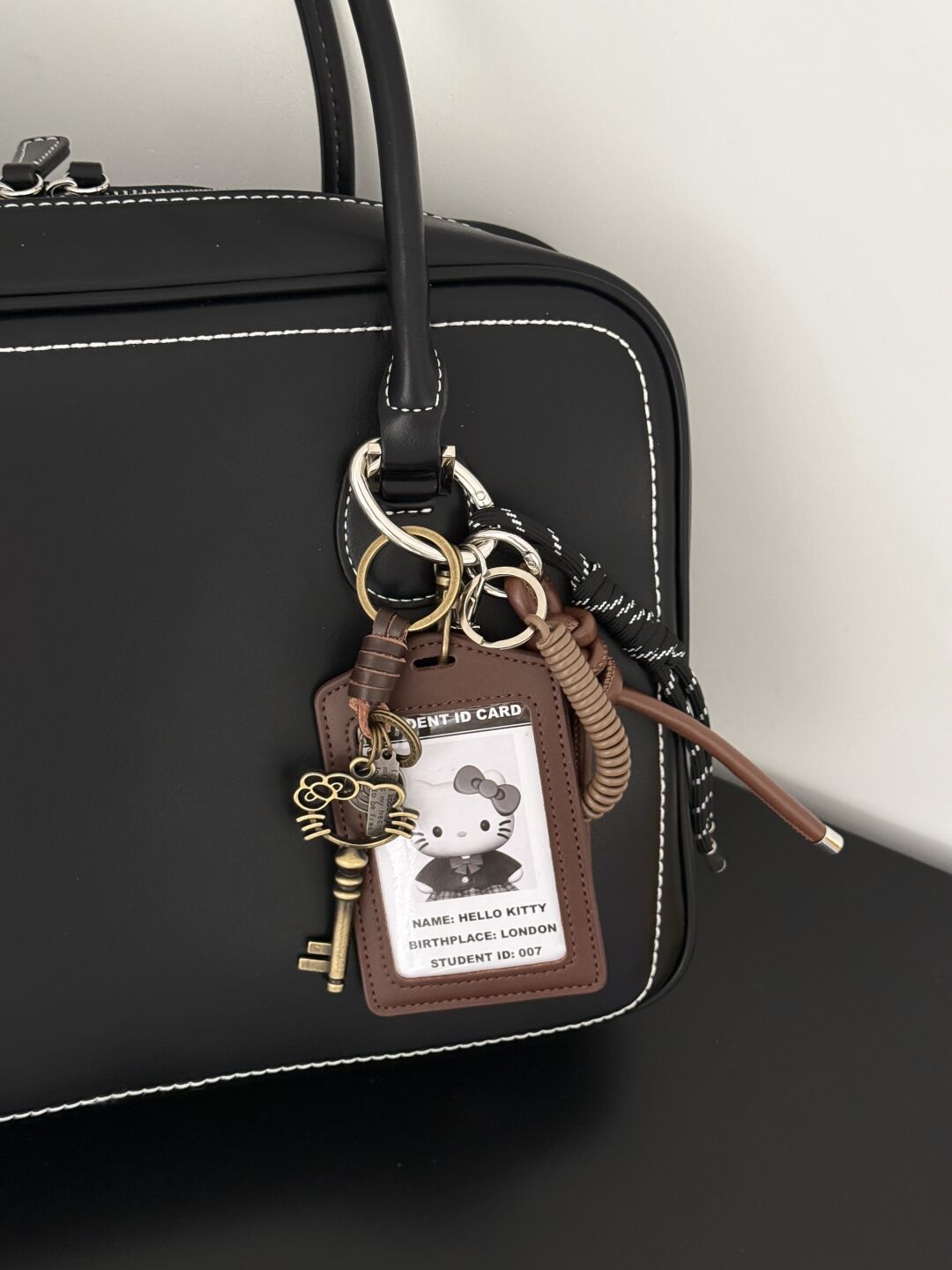 Hellokitty ID Photo Handmade Bag Charm Handbag Chains Decoration for Women Pendant Accessories for Purse Designer Shoulder Bag