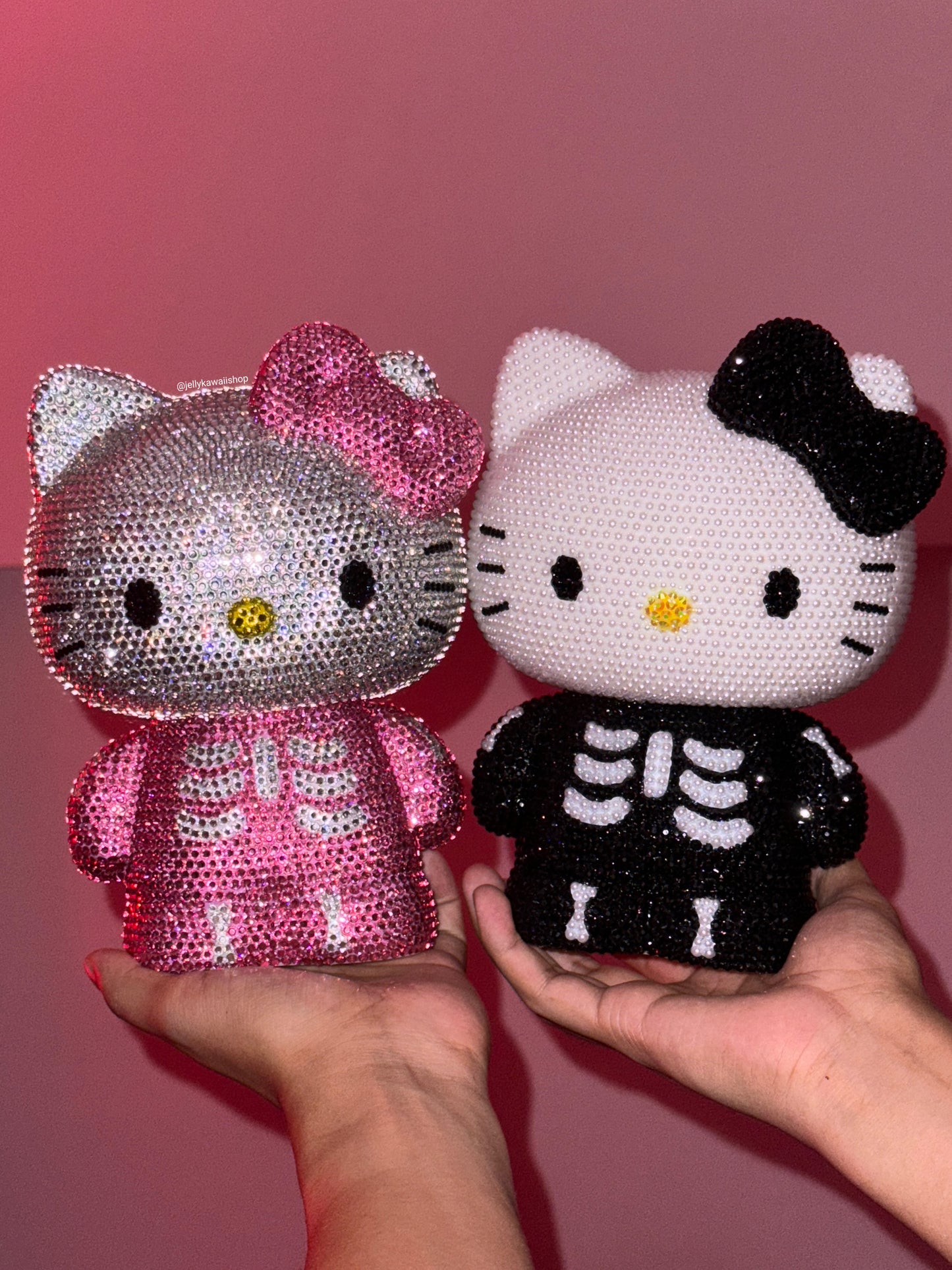 Hellokitty Skeleton Halloween Handmade Diamond Bling Rhinestone Bank Coin Bank Saving Pot Money Box Gift Decoration