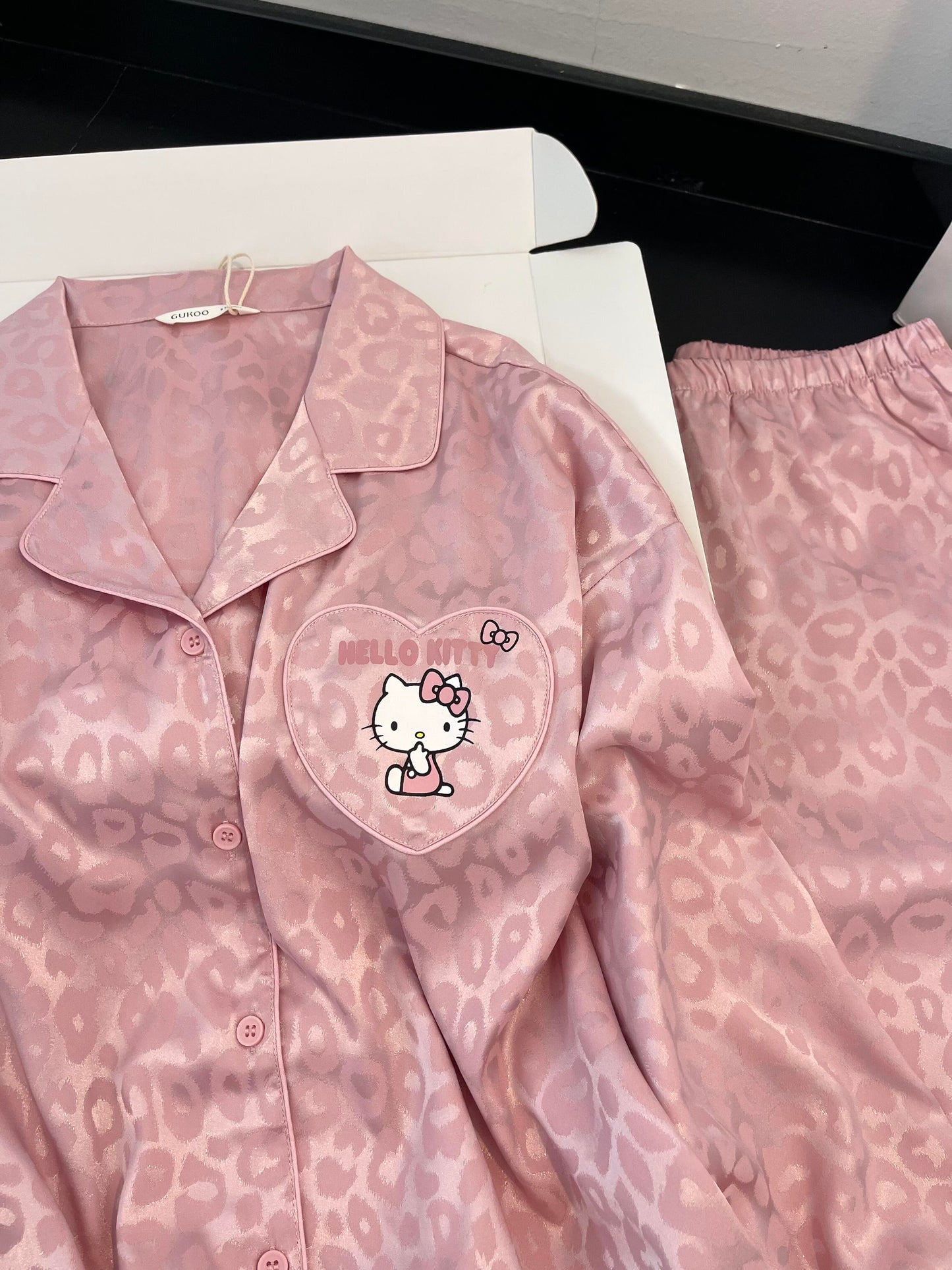 Hellokitty Pink Leopard Print Satin Women's Pajamas Long Sleeve Sleepwear Button Down Loungewear Soft Pjs Set